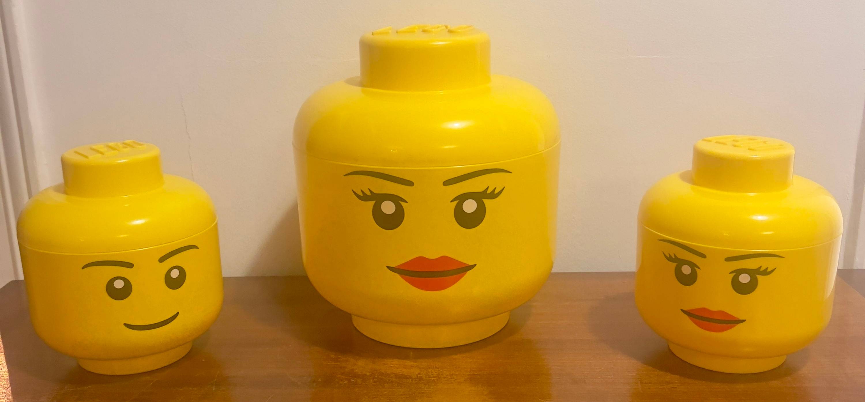 Vends tête de rangement LEGO, moyennes et grandes tailles