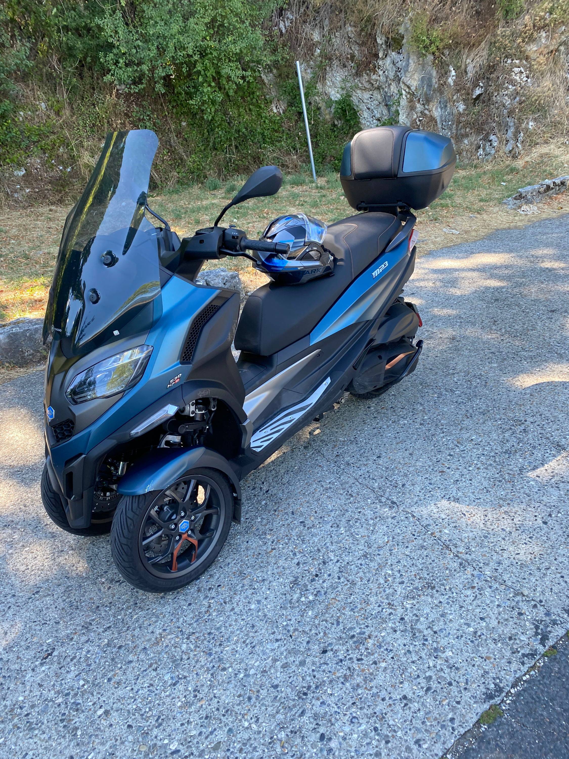 Vends Scooter Piaggio MP3-530HPE Exclusive, 2023, 2300km