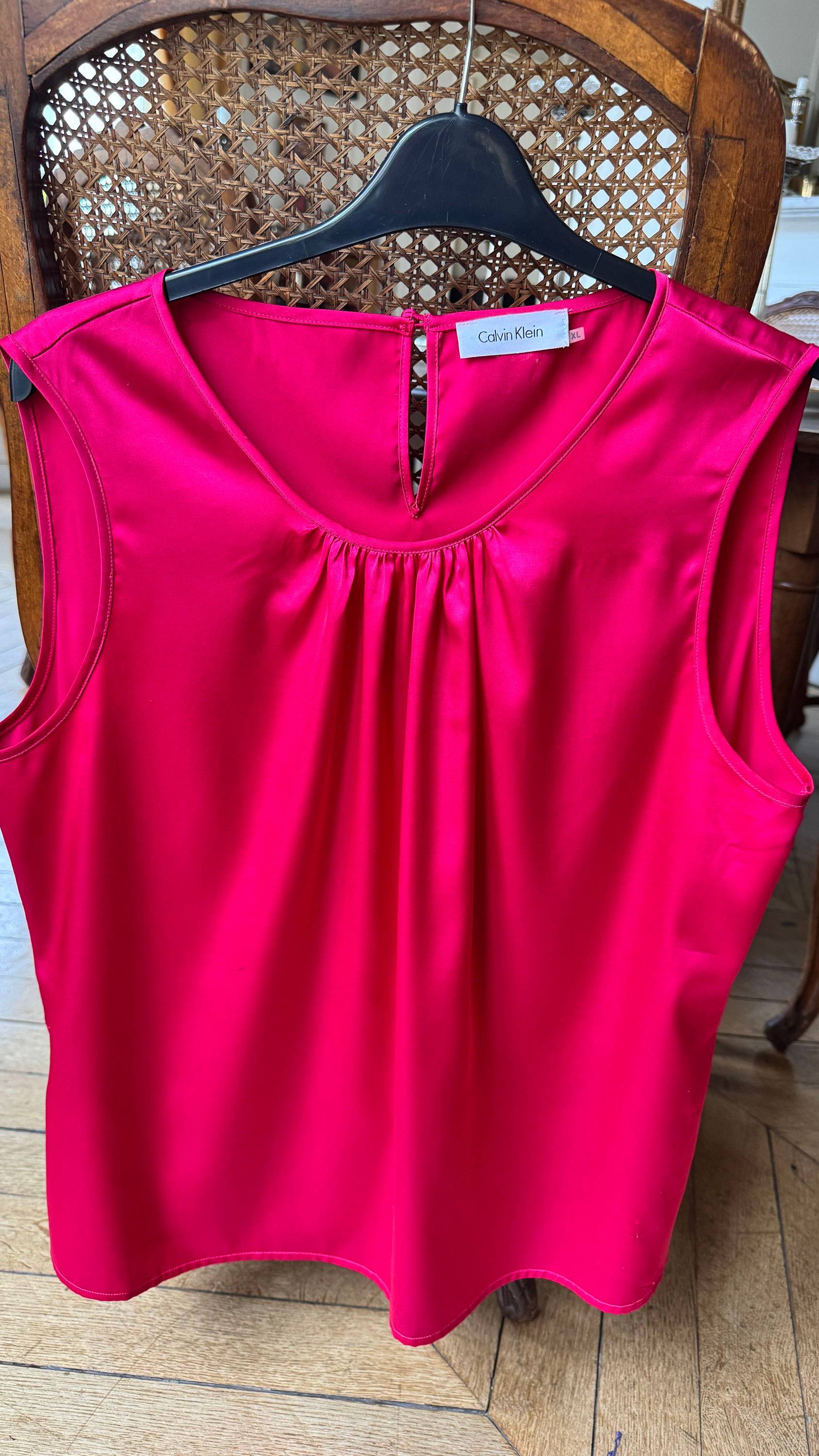 Vends haut habillé satin fuchsia Calvin Klein - Taille XXL - Vintage années 90
