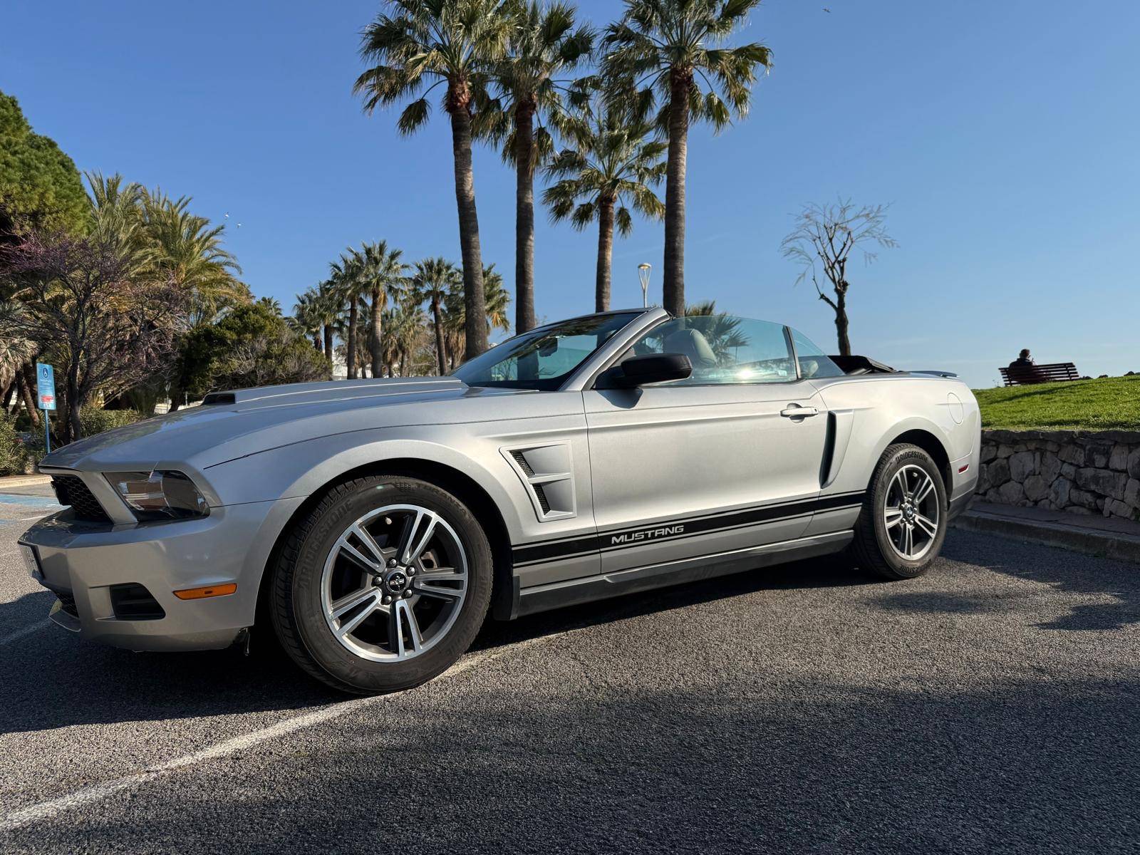 Vends Ford Mustang V6, 2010, 122000km