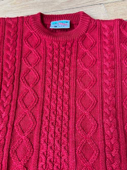 Vends pull enfant - Taille 10 ans - Marque Creeks - Rouge - Excellent état