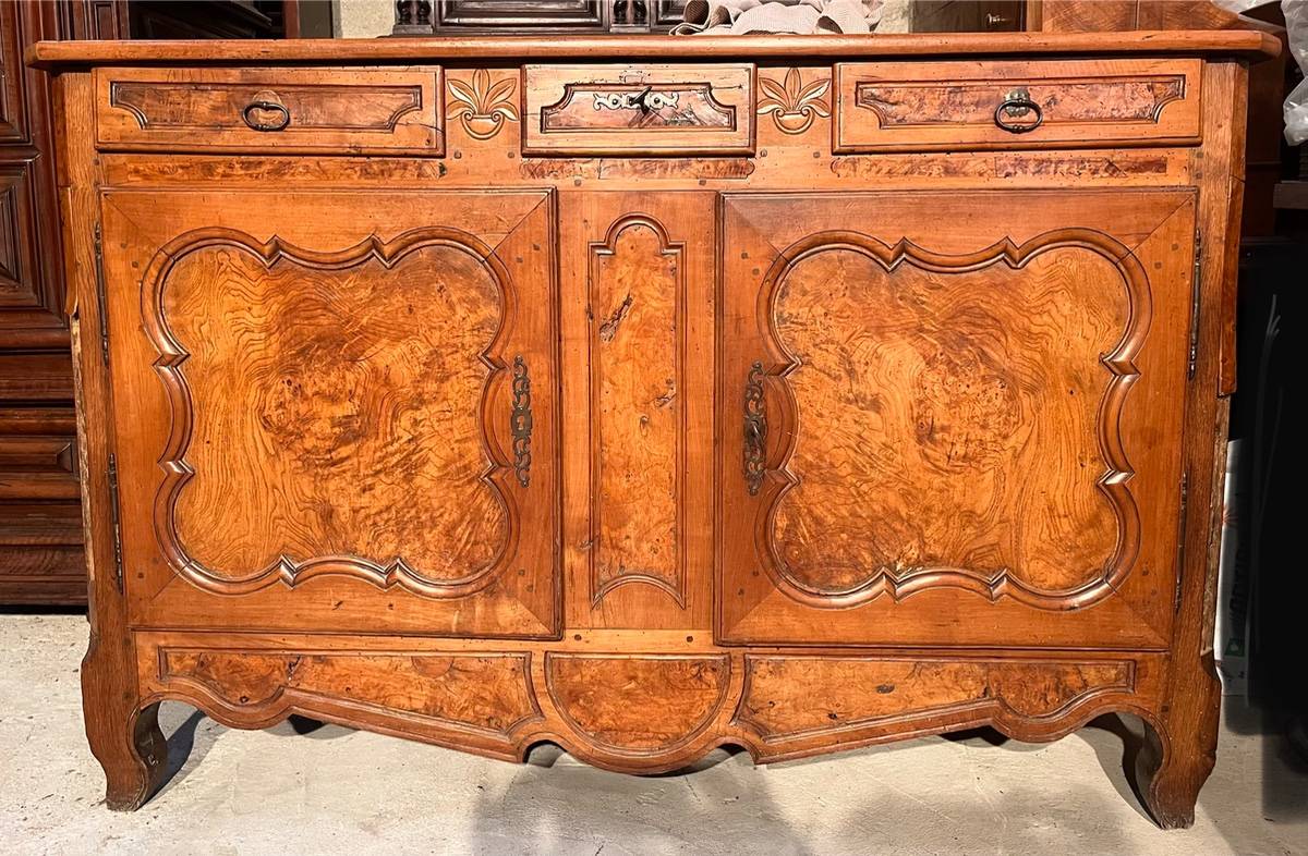 Buffet deux portes d’époque XVIIIe siècle