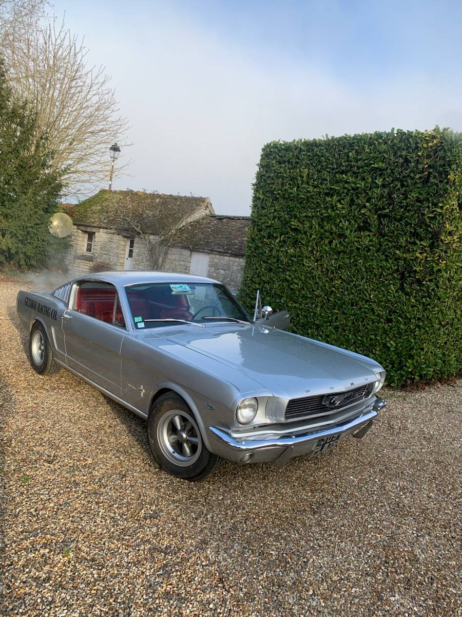 Vends Ford Mustang Fastback 1966