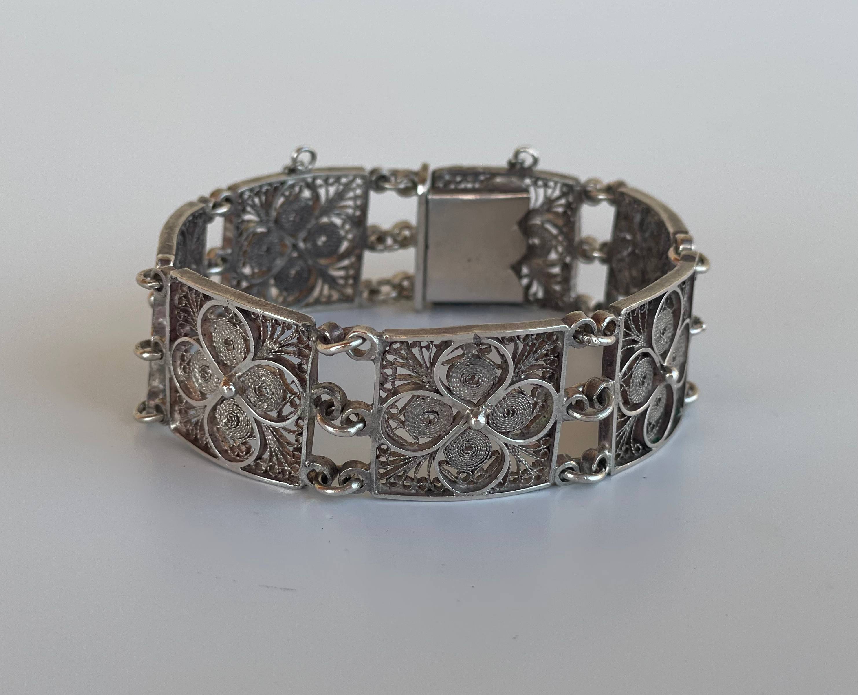 Vends bracelet argenté filigrane