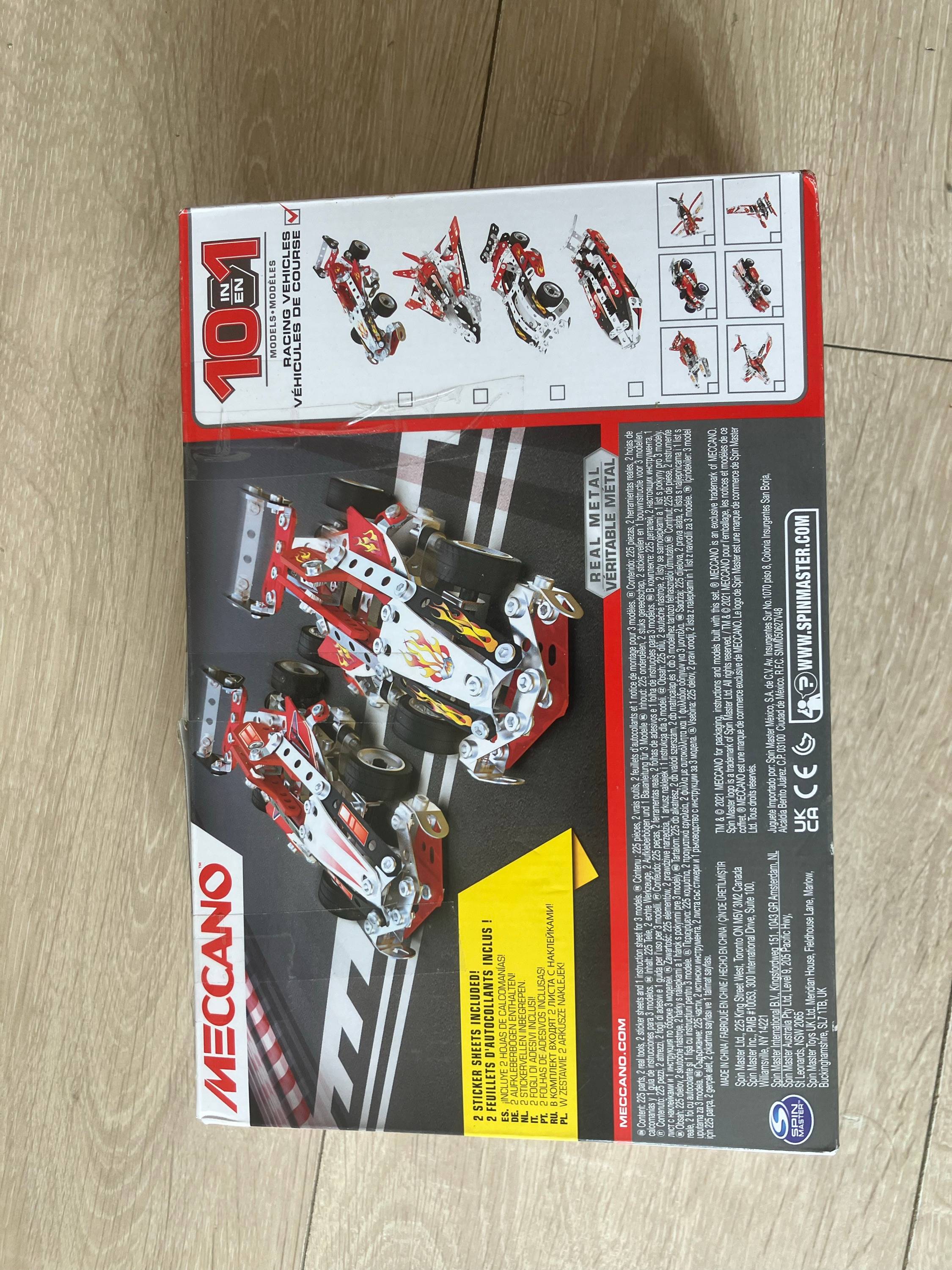 Vends voiture de course en mécano