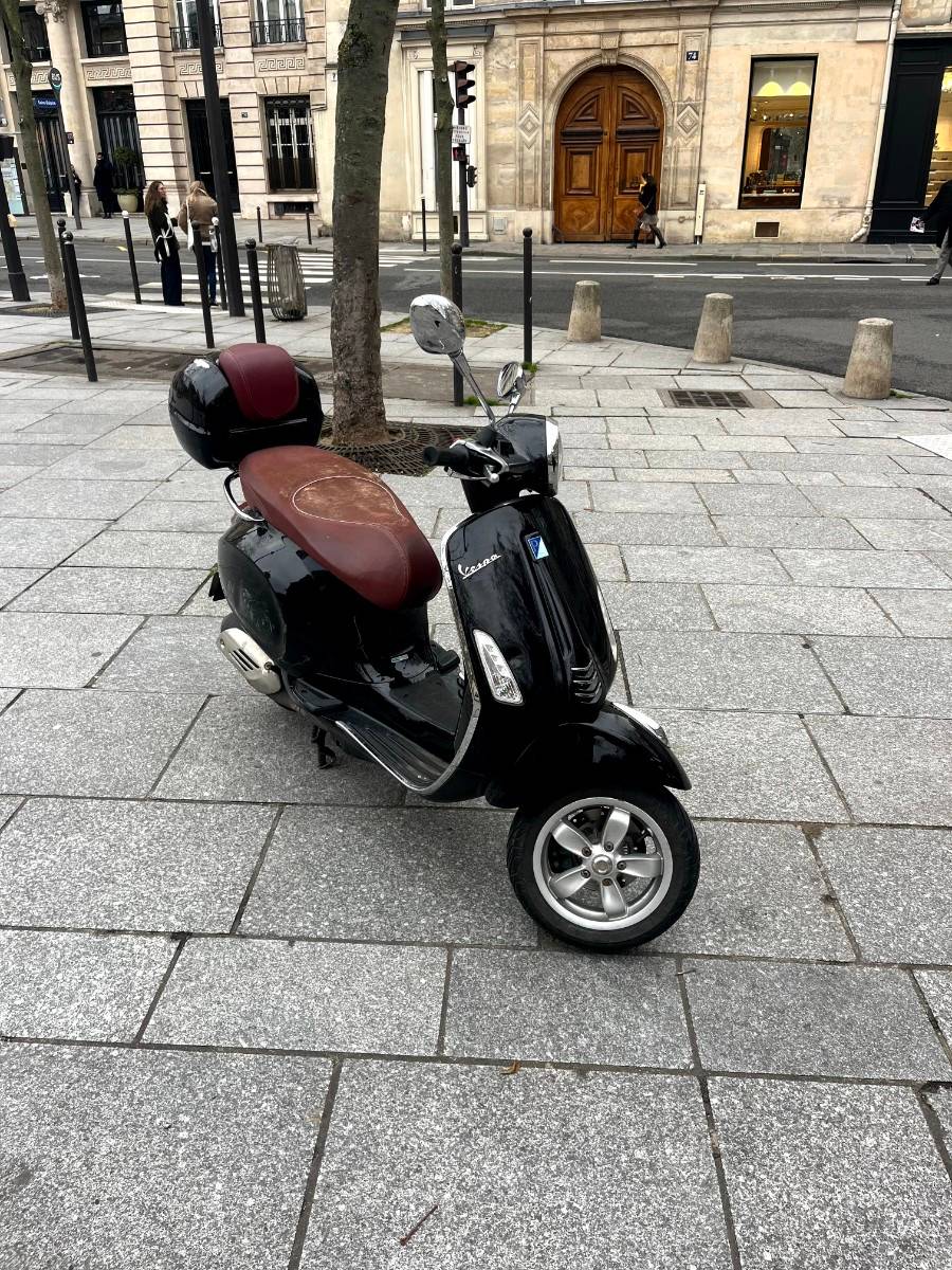Vends Vespa Primavera 125, 2015, 11450km