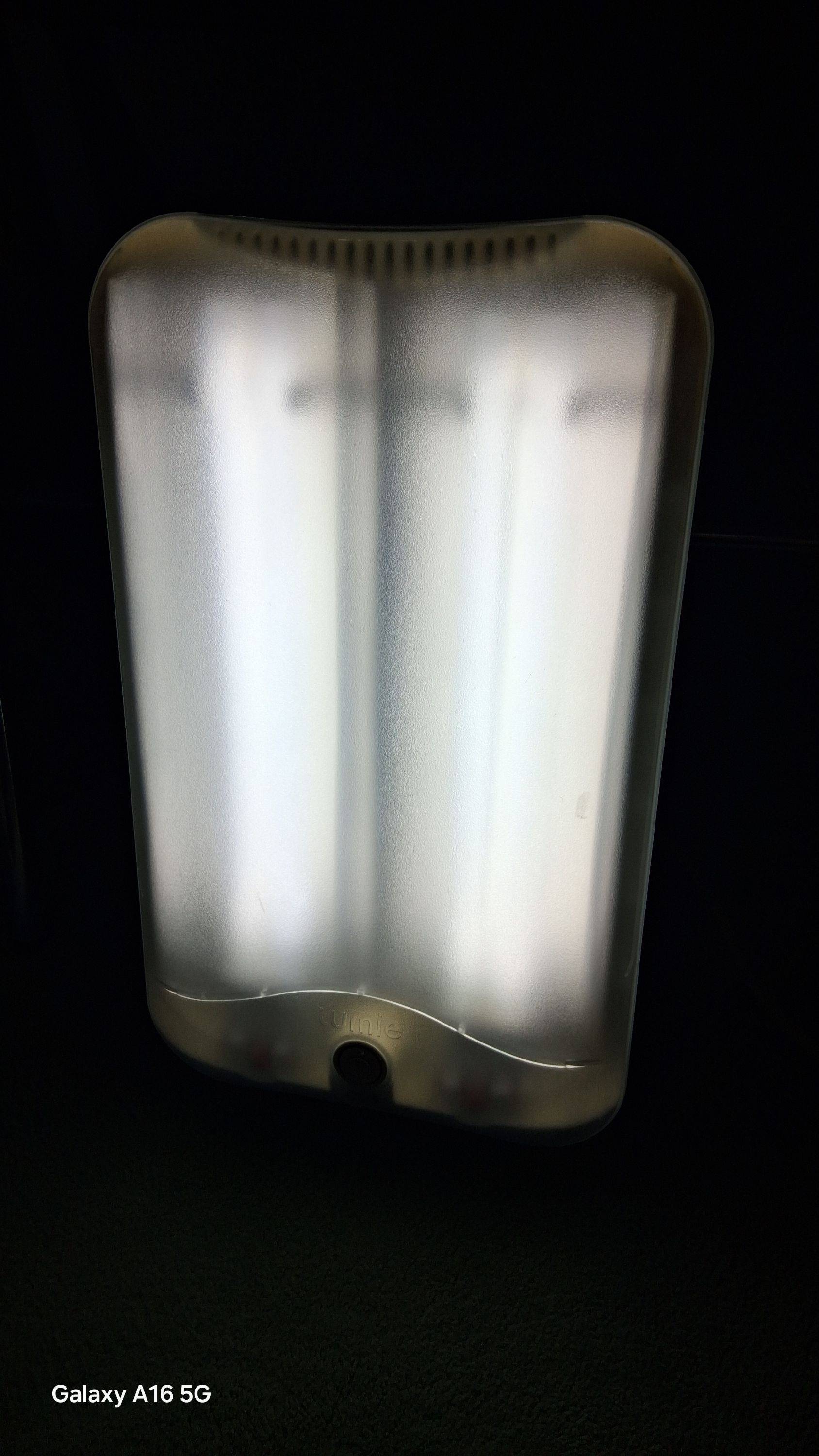 Vends lampe de luminothérapie Lumie