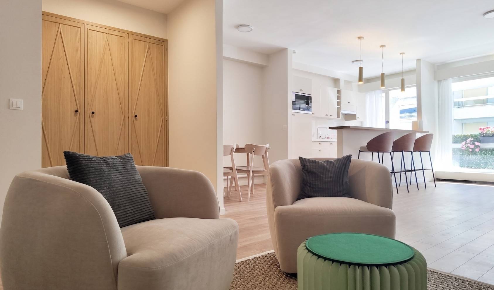 Vends Appartement 2p 68m² + terrasse 14m² Paris 7ème Quartier Gros Caillou