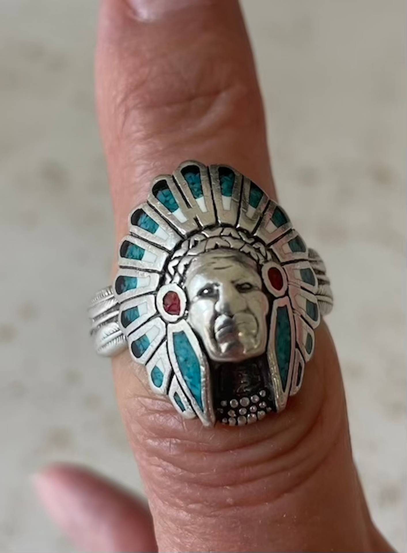 Vends bague Harpo vintage tête chef indien argent turquoise et corail