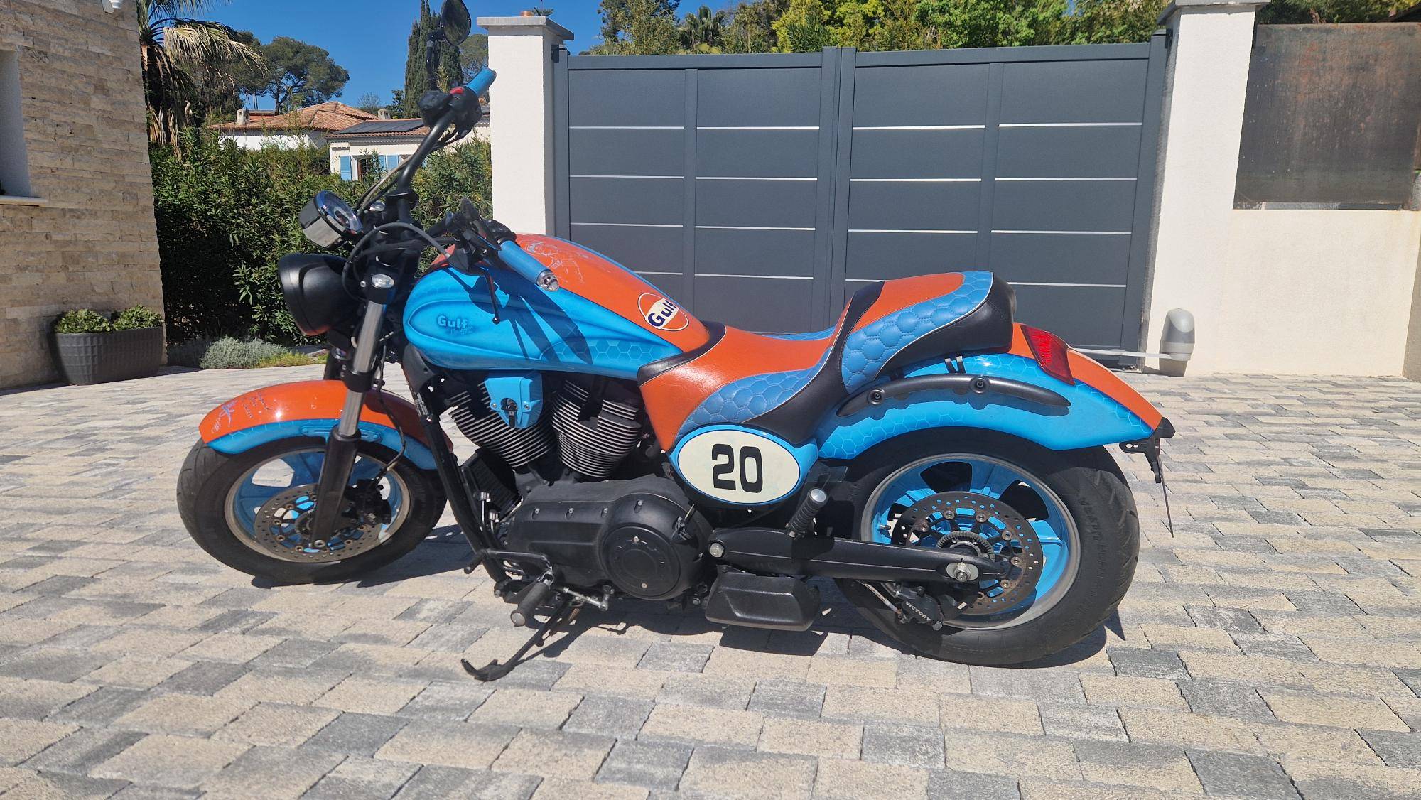 Un modèle unique Gulf Steve Mac Queen 1803cc 23 000 km · 2016