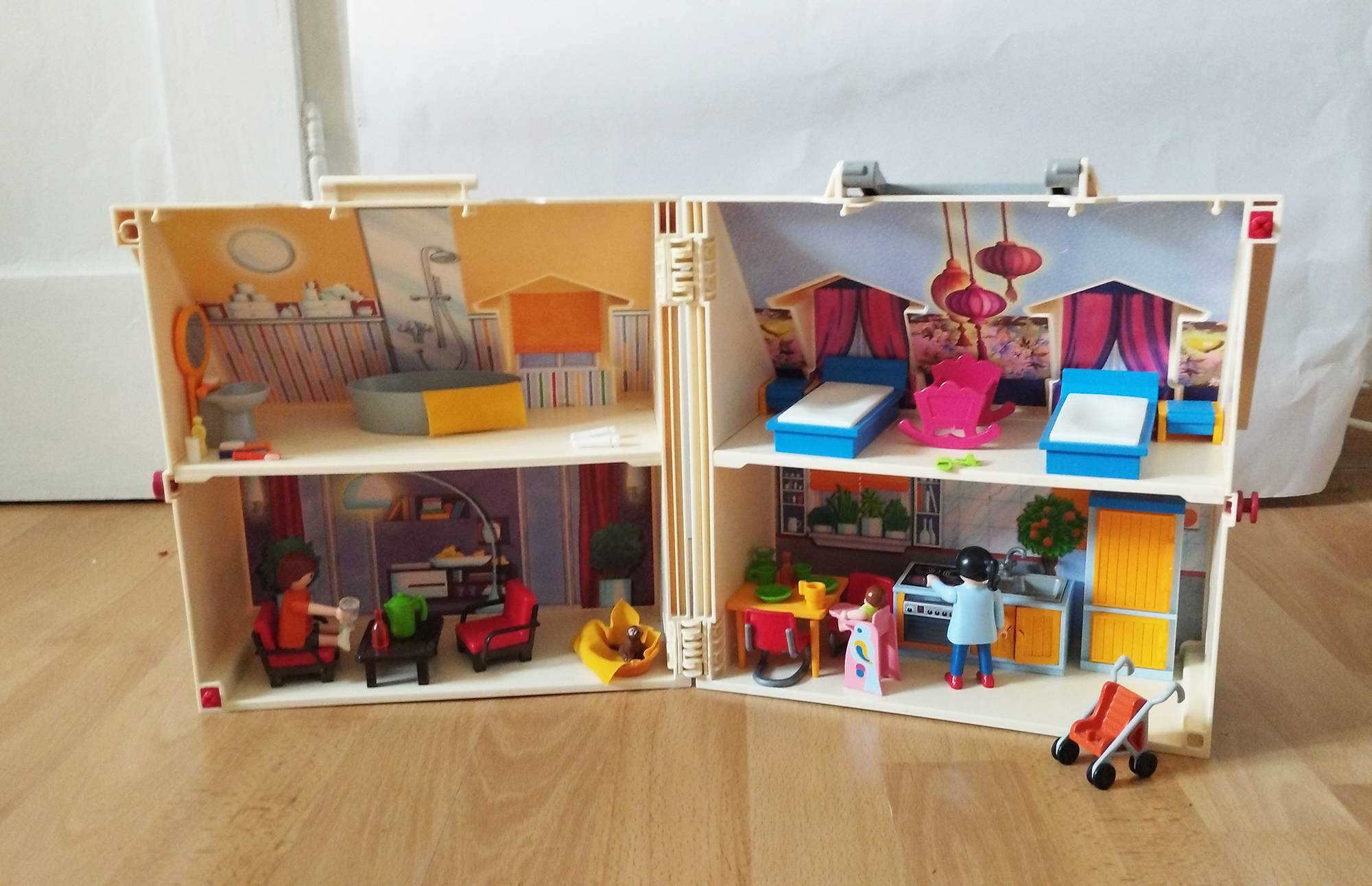 Maison Playmobil transportable