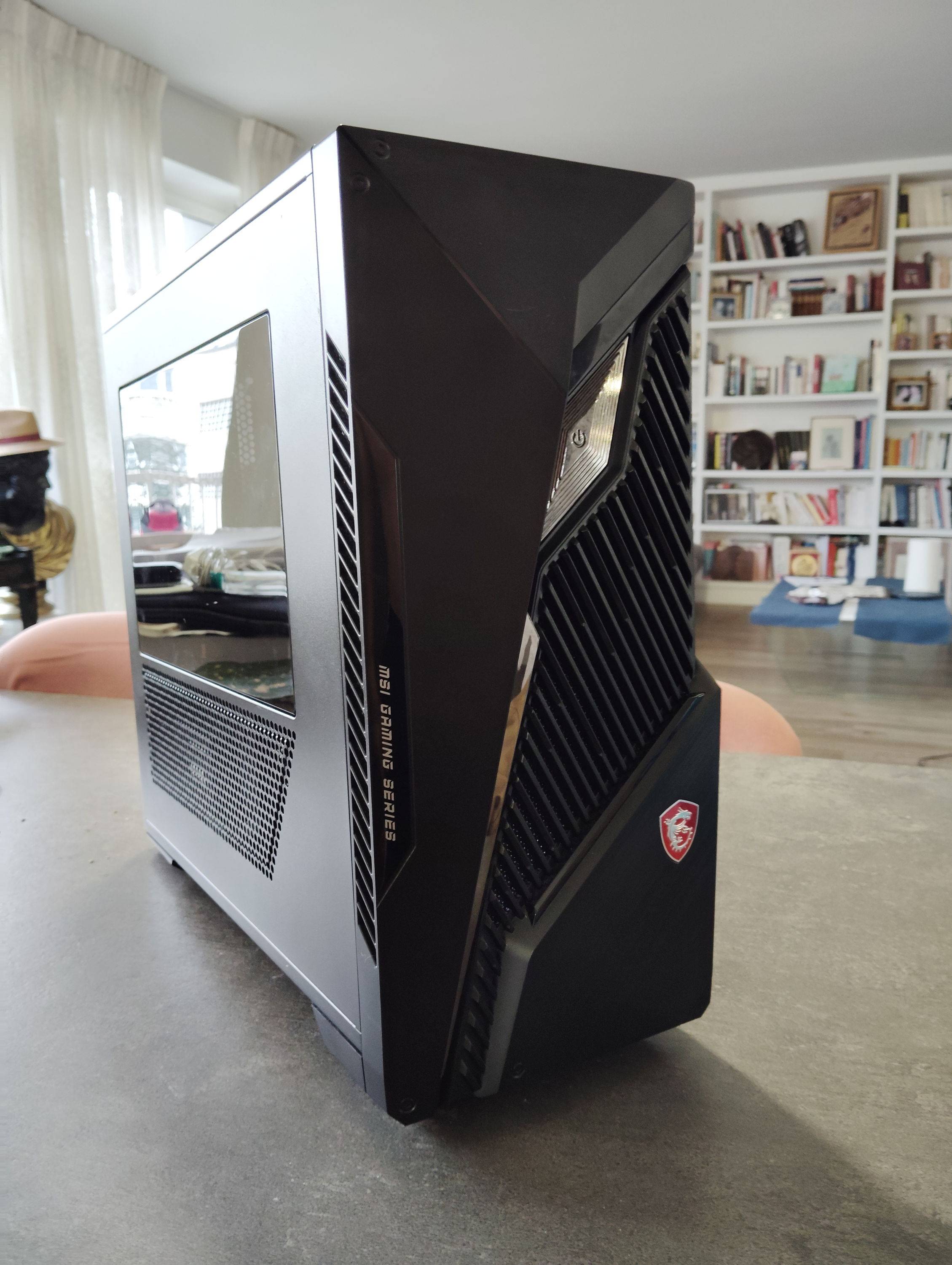 Vends ordinateur de gaming MSI MAG Infinite S3 14th on Gens de Confiance