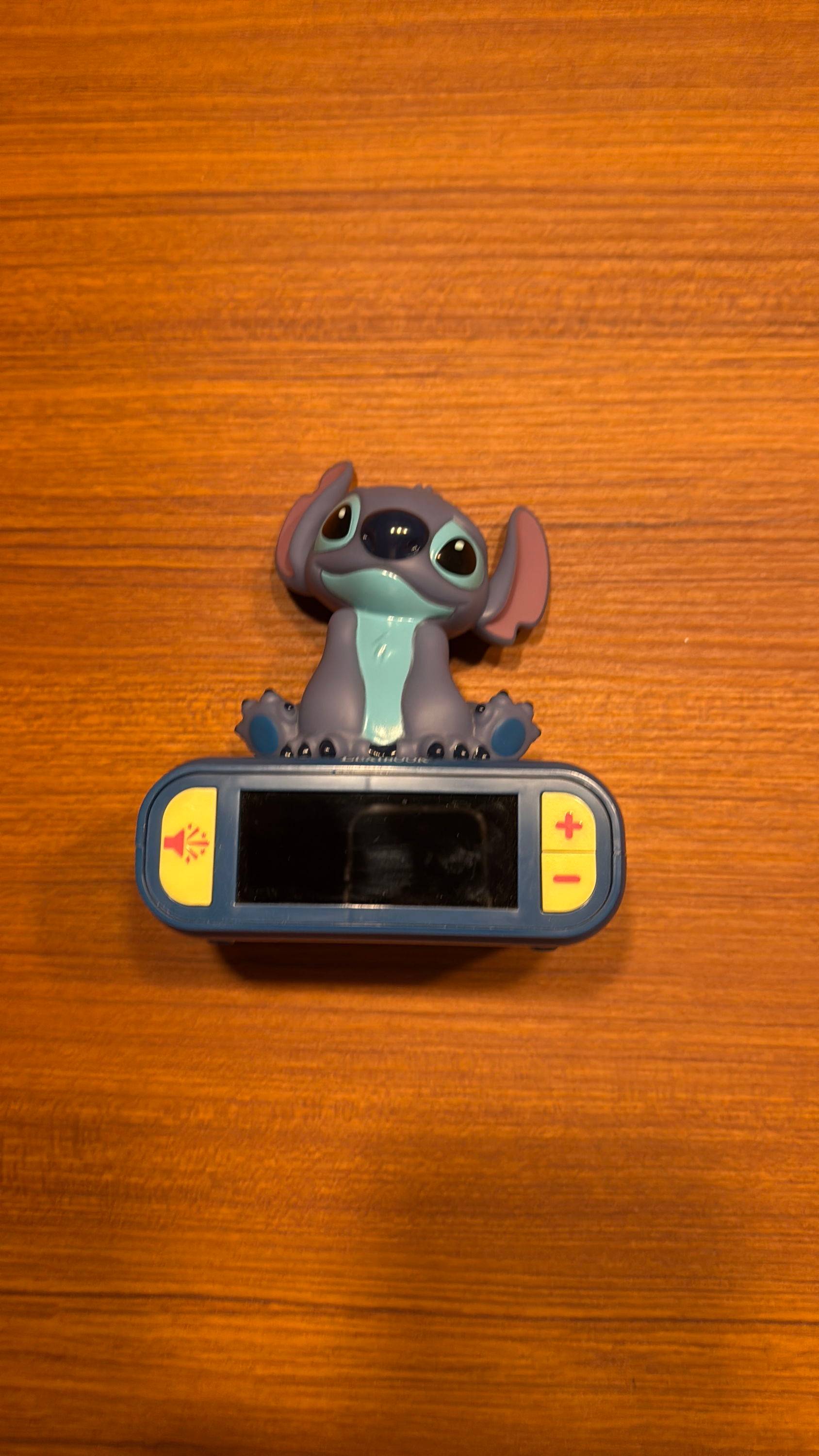 Vends réveil Stitch avec veilleuse