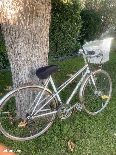 Vélo femme 28 pouces