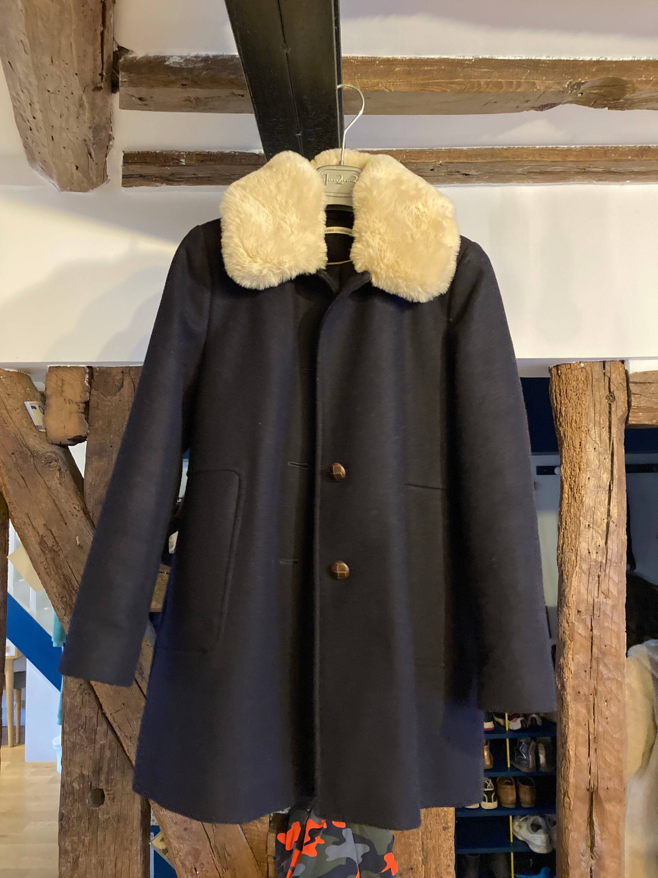 Vends manteau Monoprix noir - Taille 12 ans