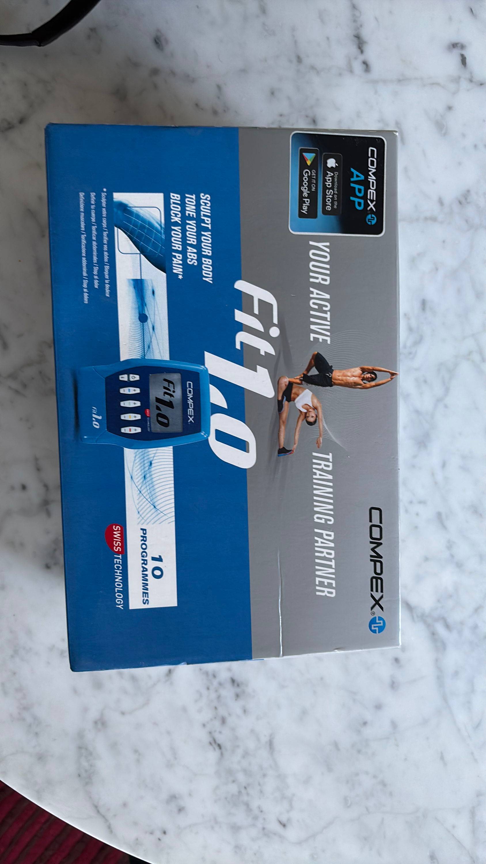 Vends Compex Fit 1.0 neuf jamais servi avec accessoires