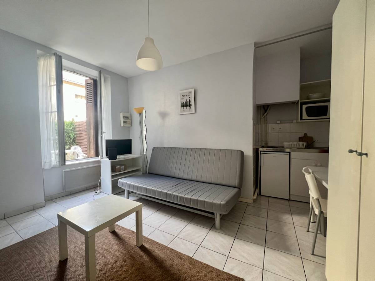Loue studio - 18m² - quartier Grammont Tours
