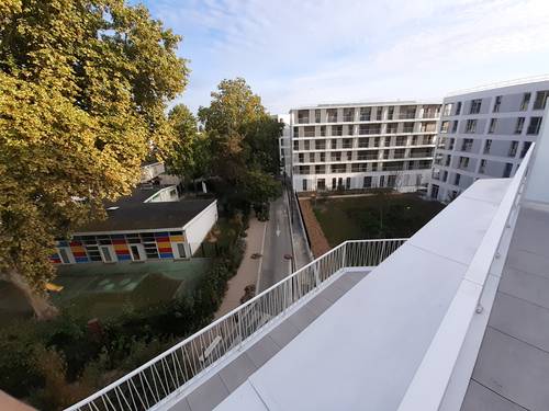 Loue appartement T3 meublé et neuf 79m², plus terrasse 24m²