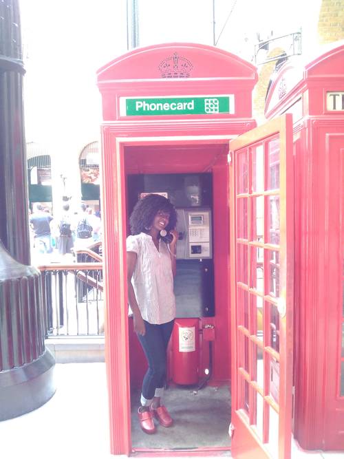 Propose services de nounou pour prendre soin de vos petits bébés