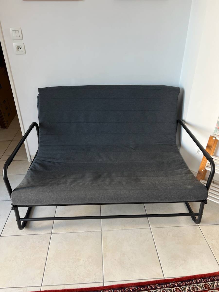 Vends IKEA HAMMARN Convertible, Knisa gris foncé/noir très bon état