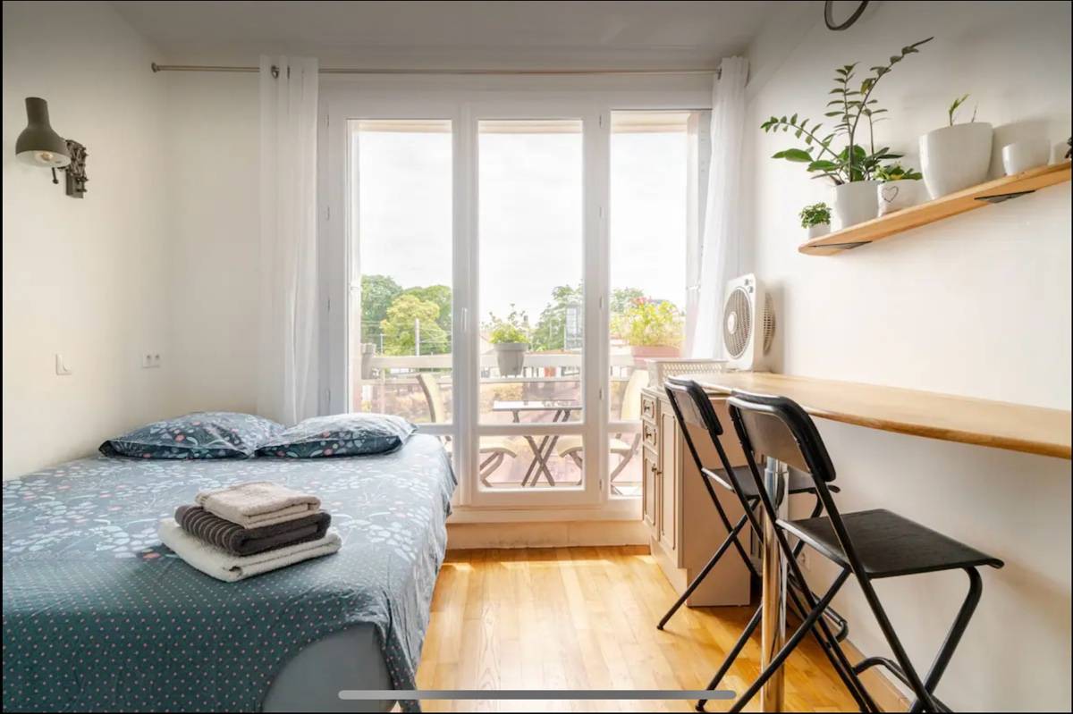 Loue studio - 17m² - Viroflay rive droite