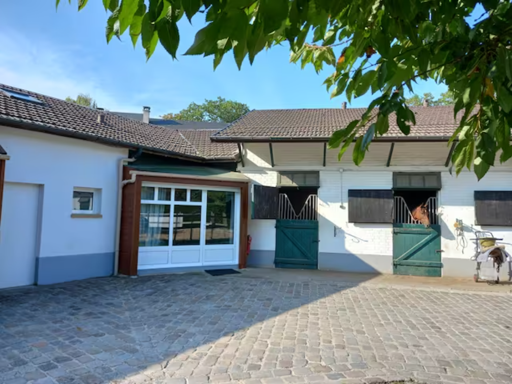 Loue chambre d’hôte - annexe d’écurie - 4 couchages - sur RER A