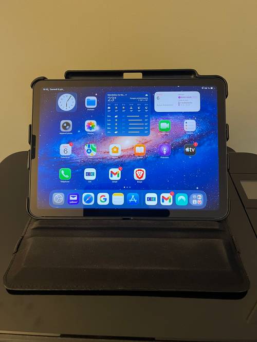 Vends iPad Air 4 en excellent état