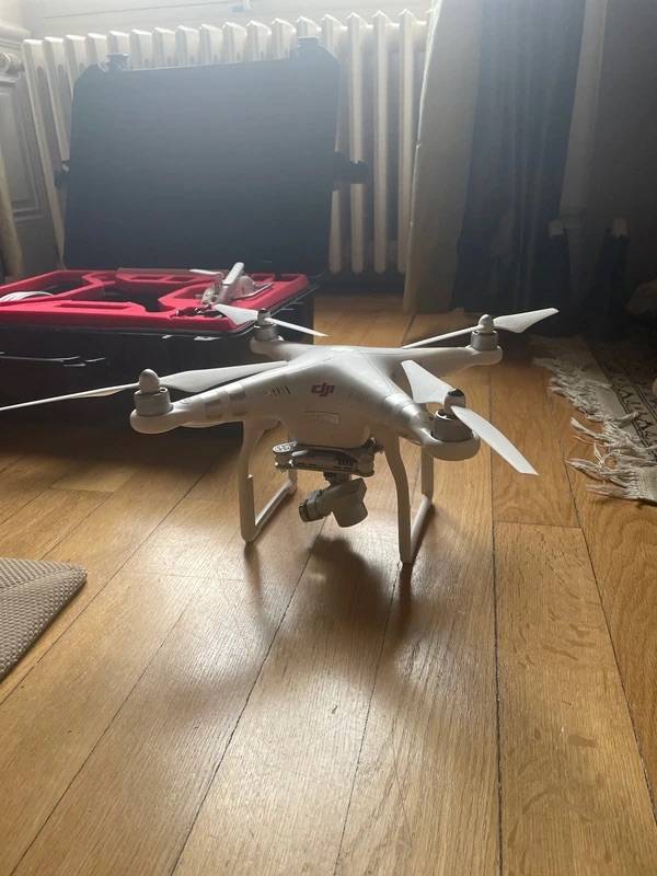 Vends drone DJI Phantom Advanced