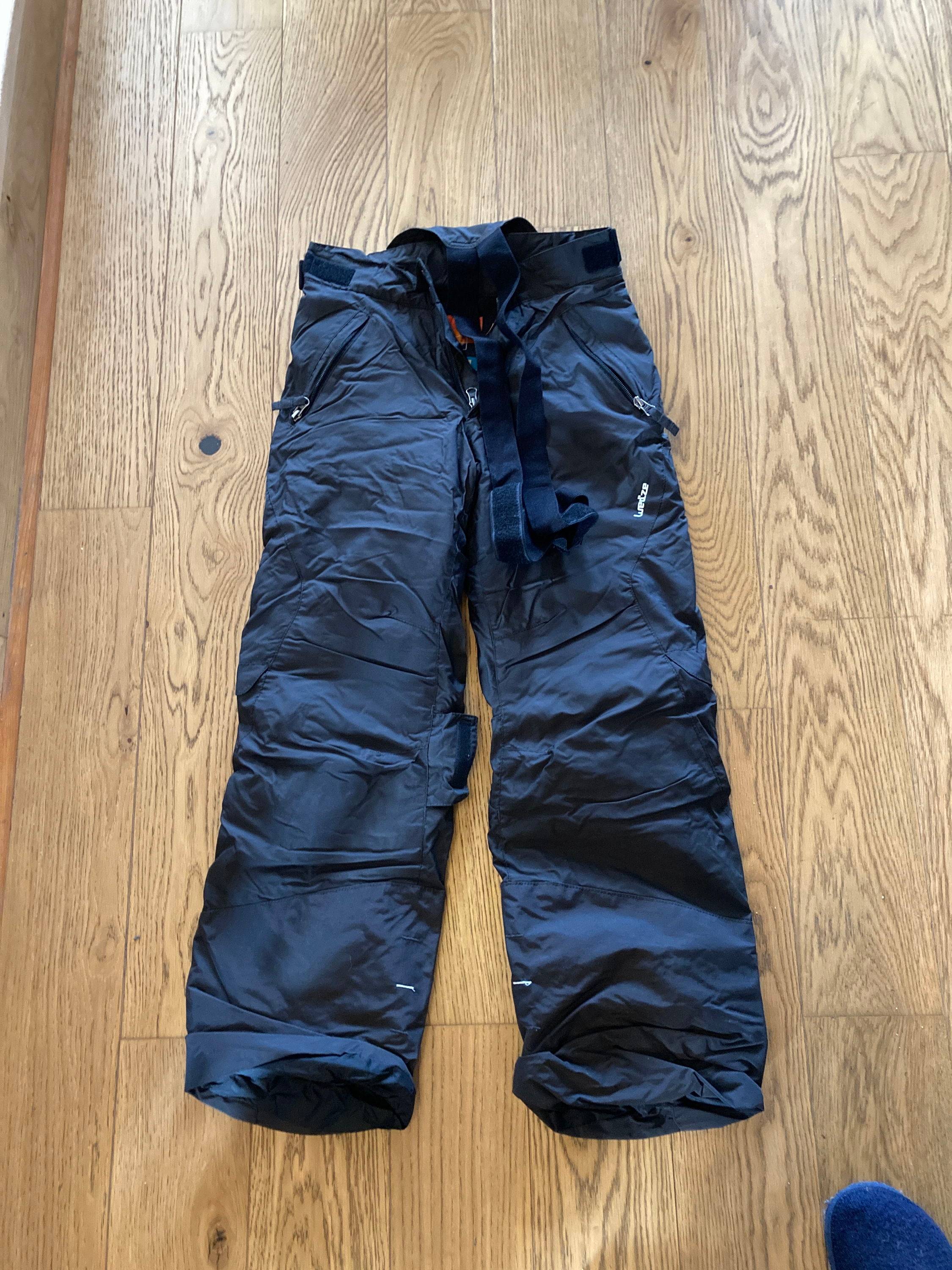Vends panatlon de ski noir taille 10 ans