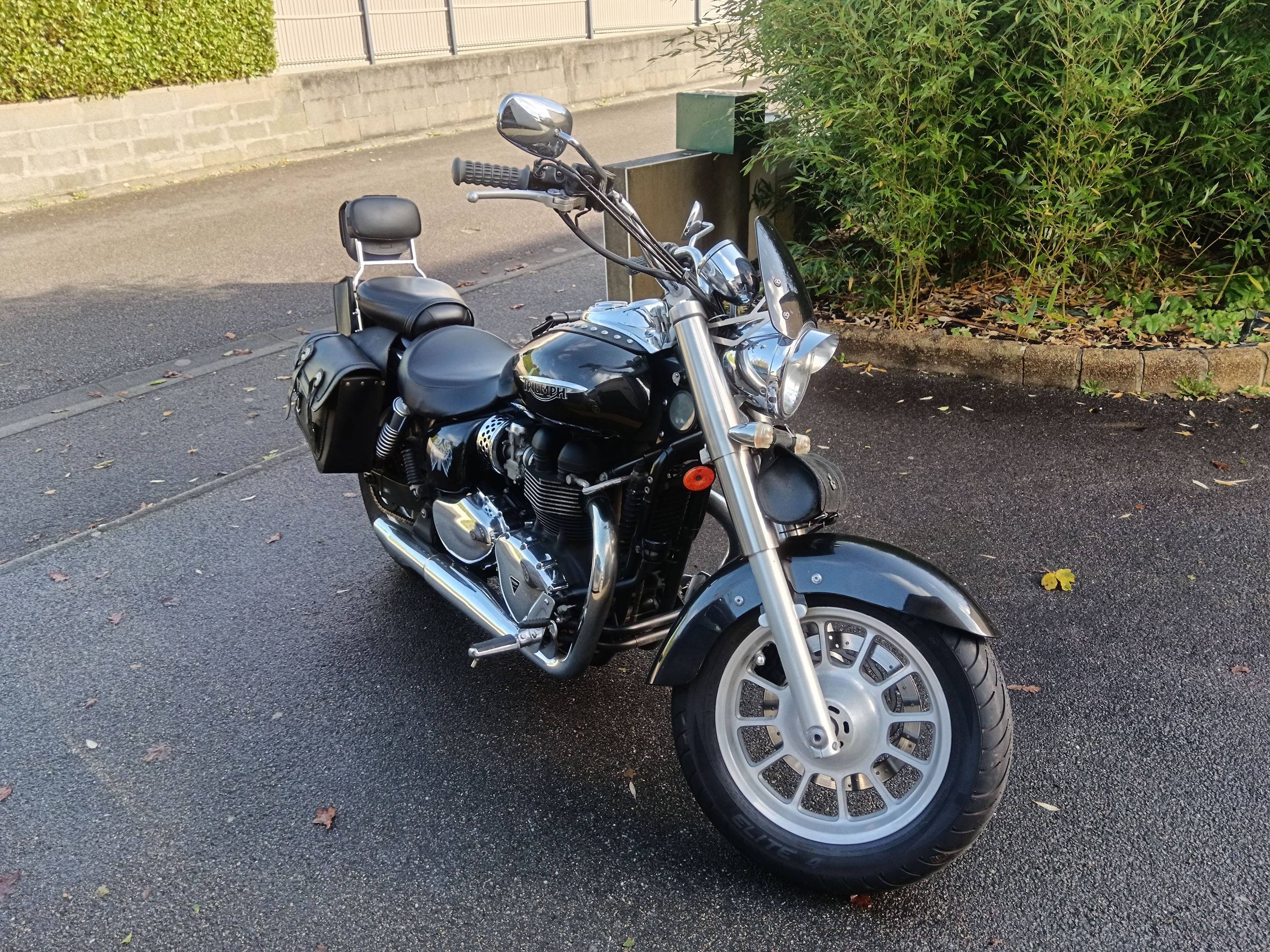 Vends moto Triumph America, 2011, 66500km
