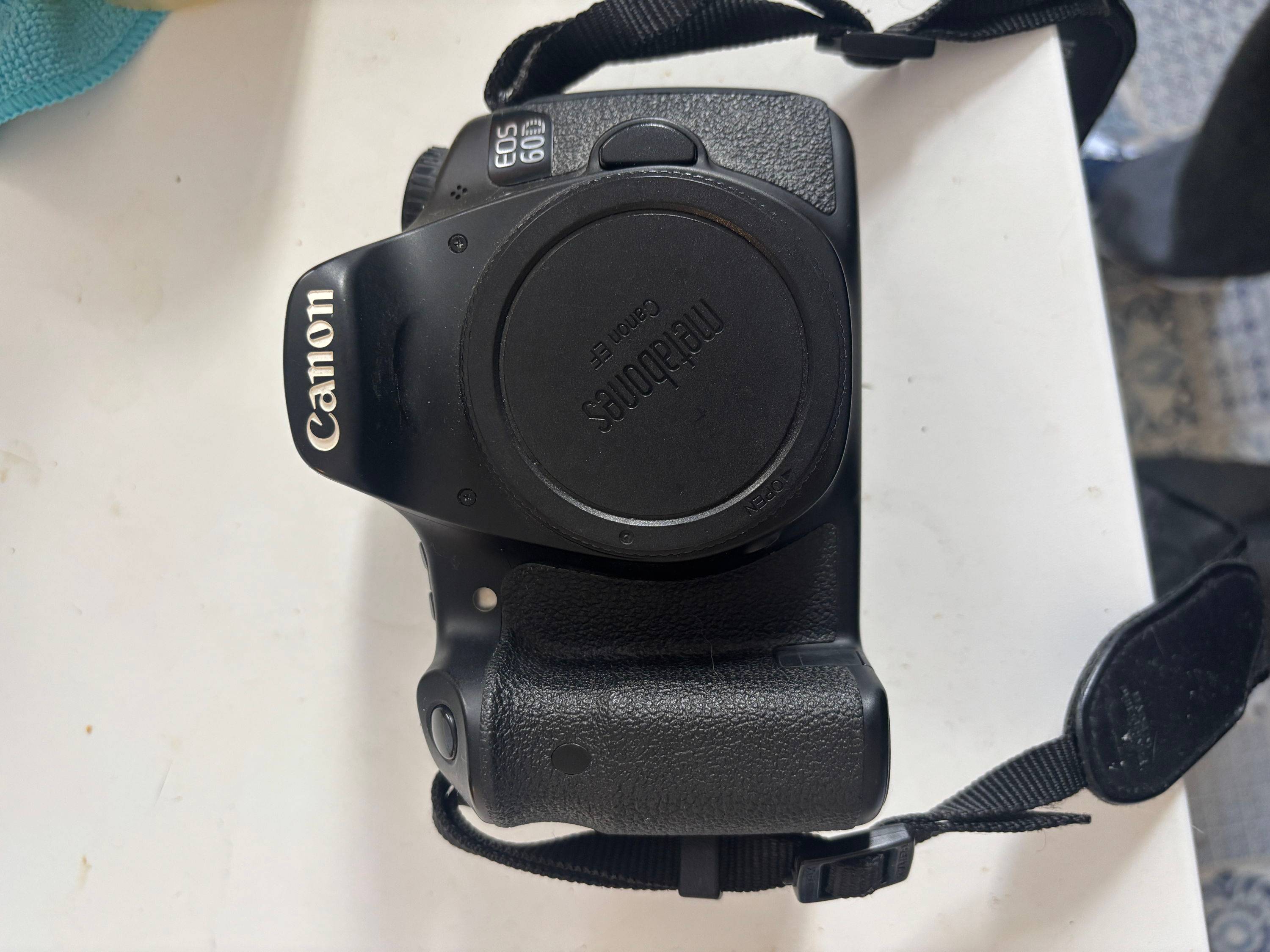 Vends Canon 60D en très bon état