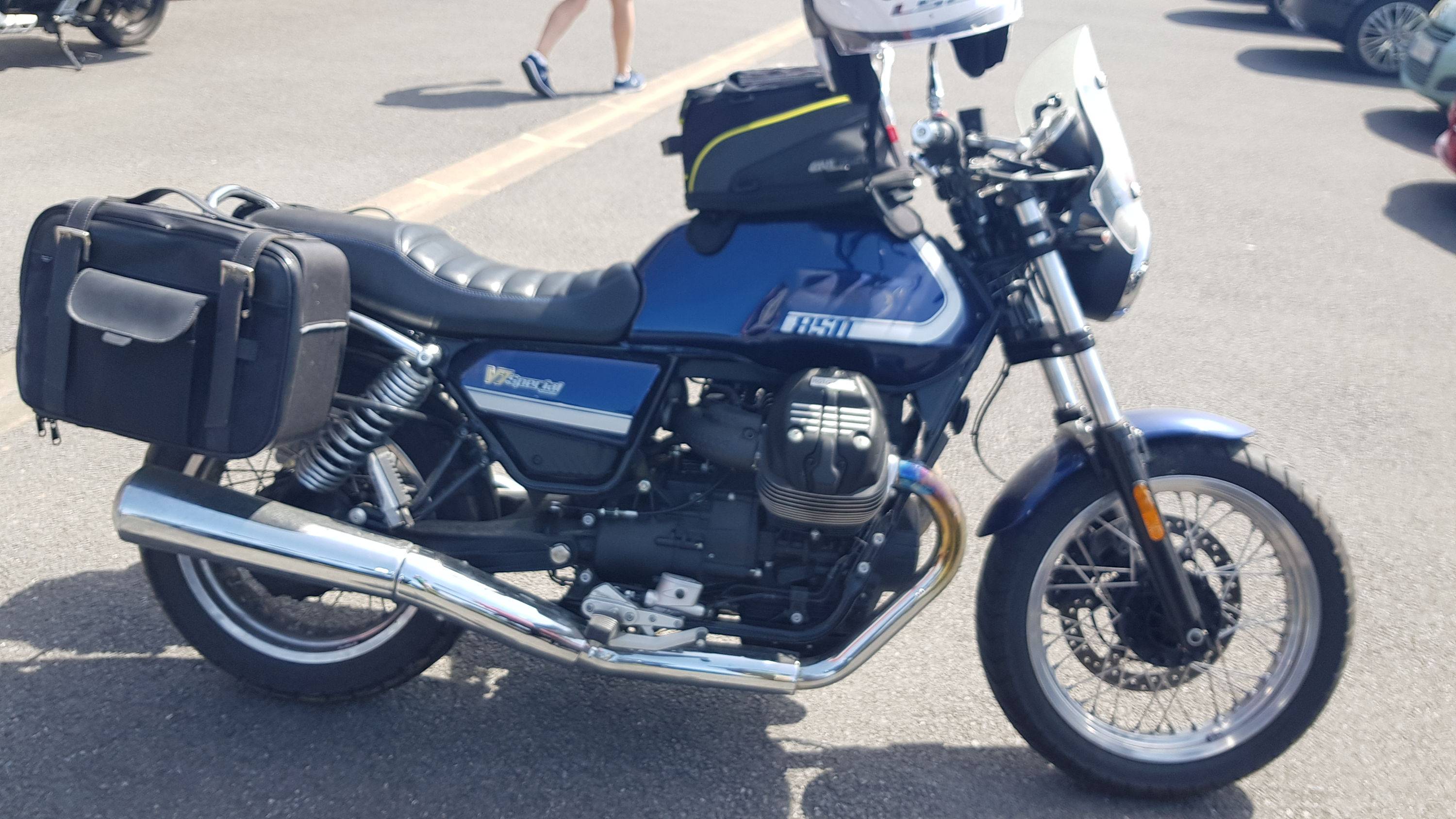 Vends Moto Guzzi V7 Special, 2021, 10850km