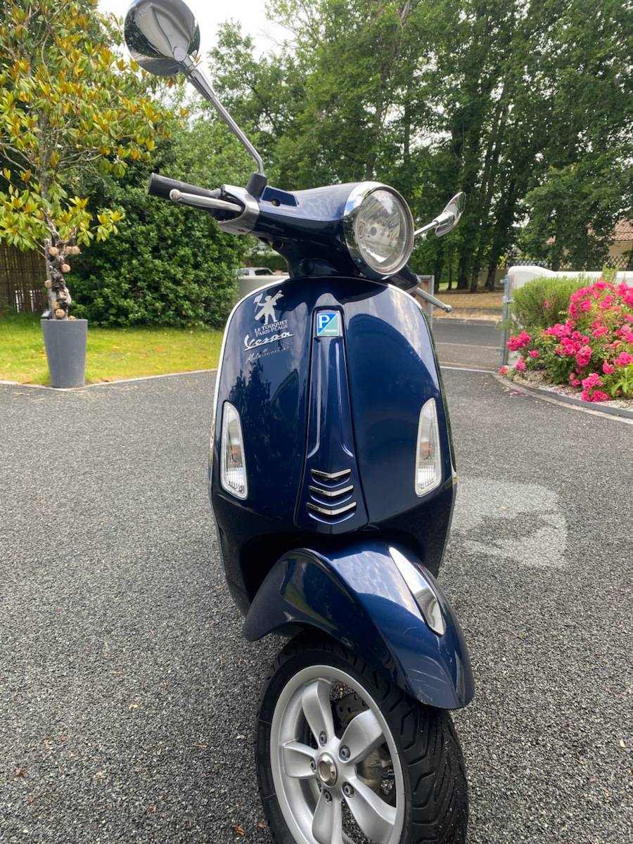 Vends Scooter Vespa, 2015, 200km