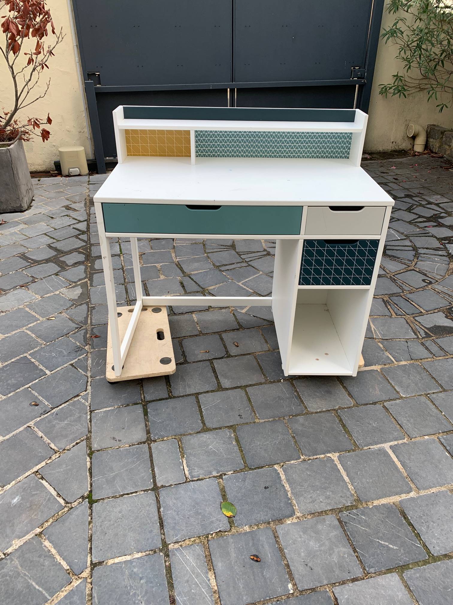 Vends bureau enfant