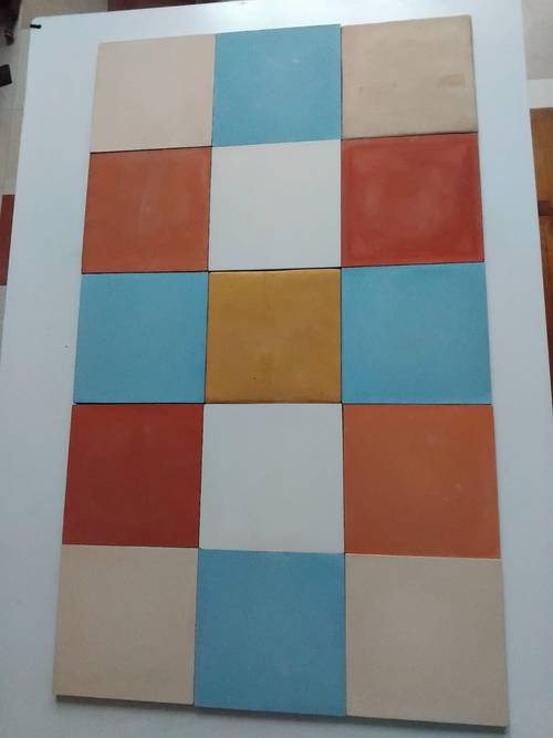 Vends carreau de ciment coloré