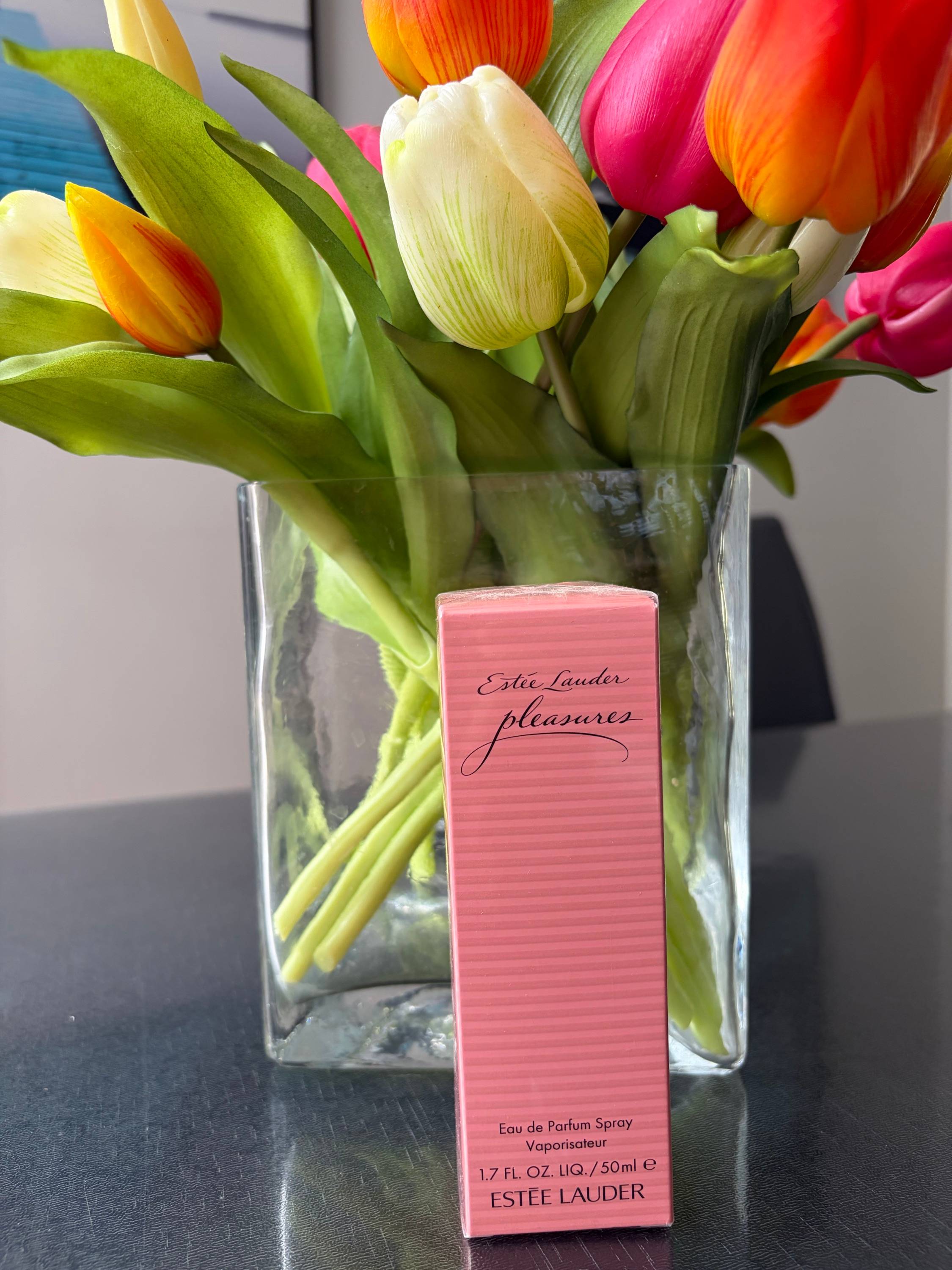 Vends parfum Pleasures Estée Lauder neuf