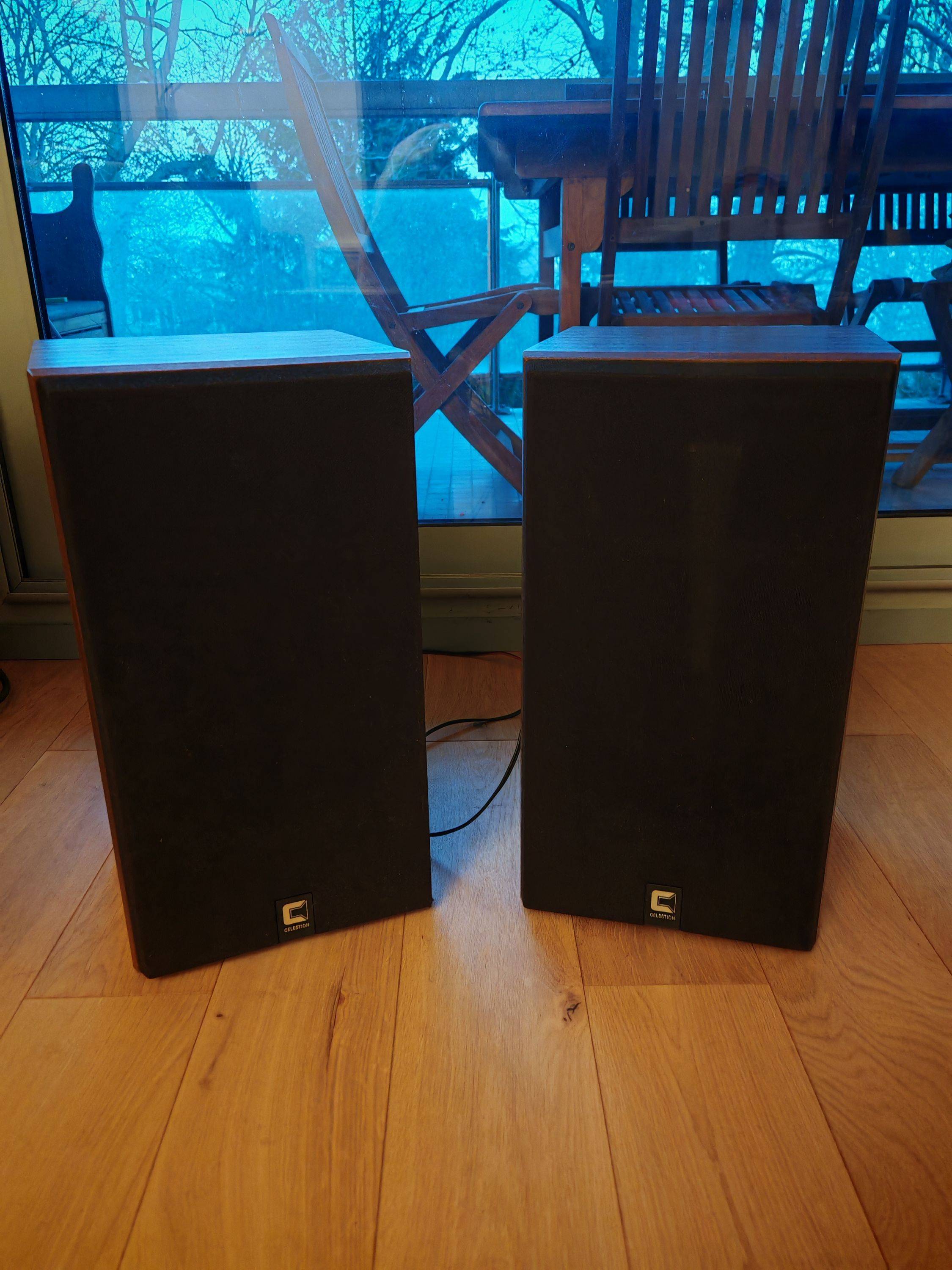 Vends paire d’enceintes Celestion