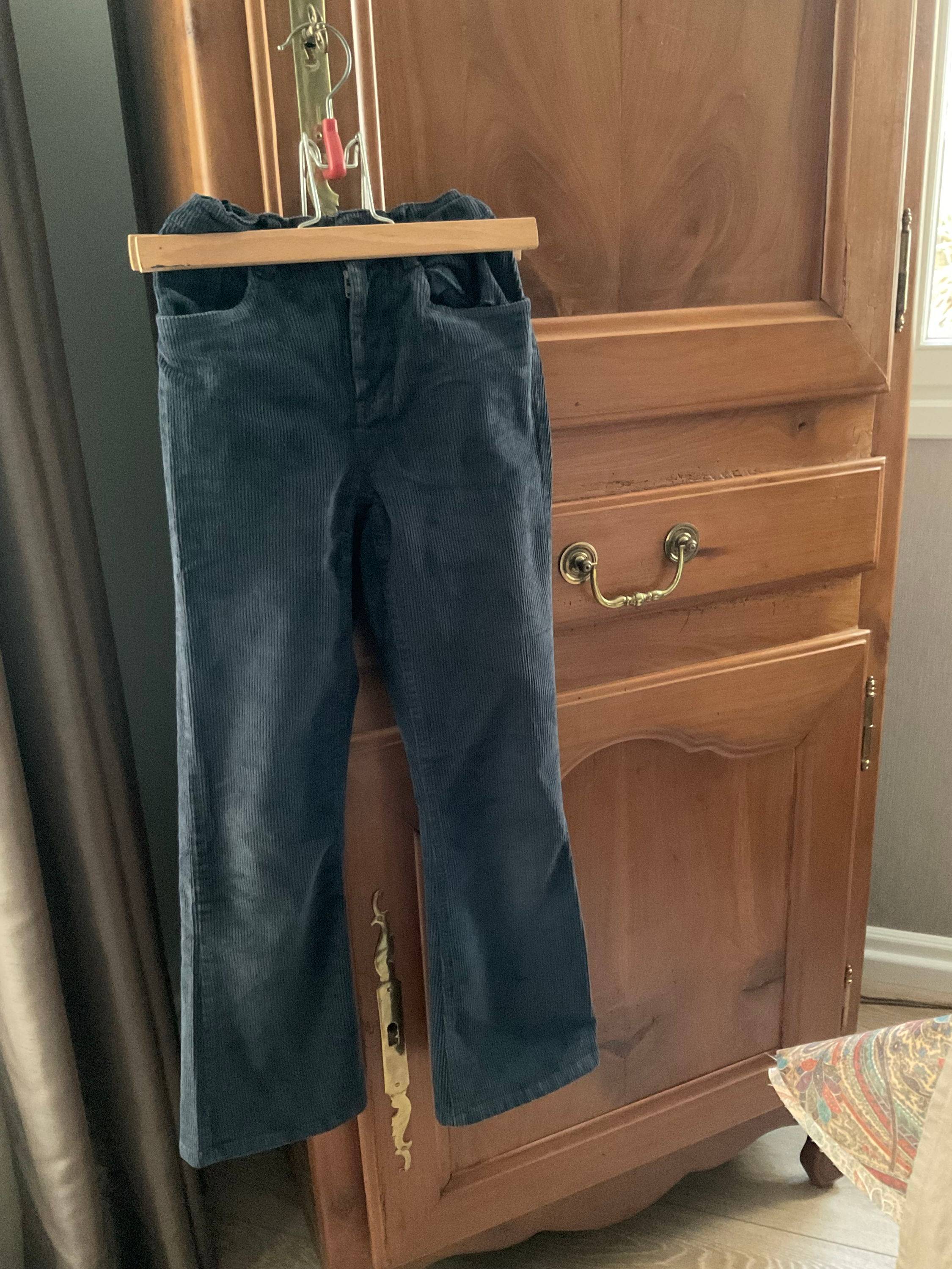 Vends jean fille en velours "Monoprix" - Taille 10 ans