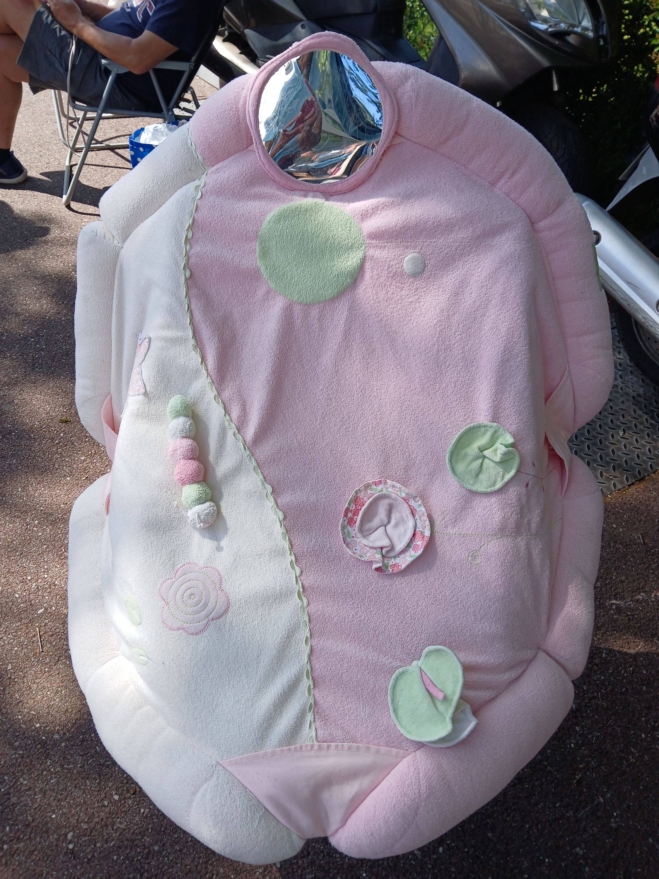 Vends tapis d’éveil