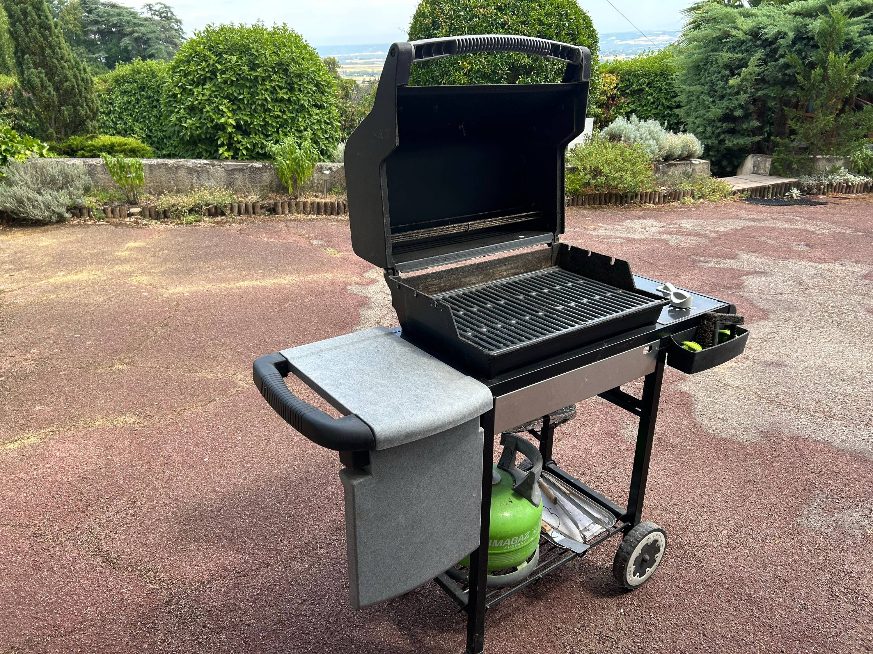 Vends barbecue