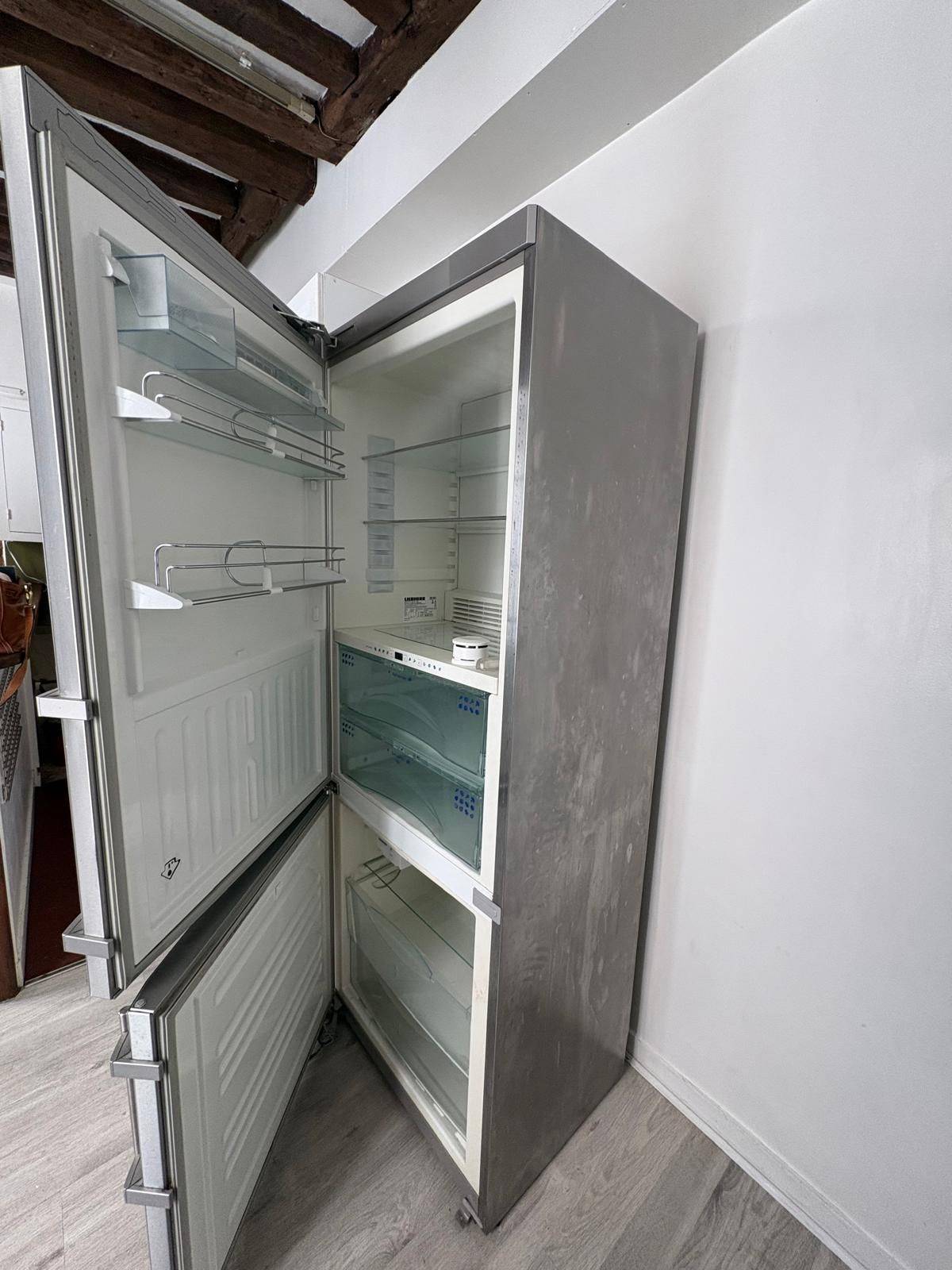 Vends frigo Liebherr