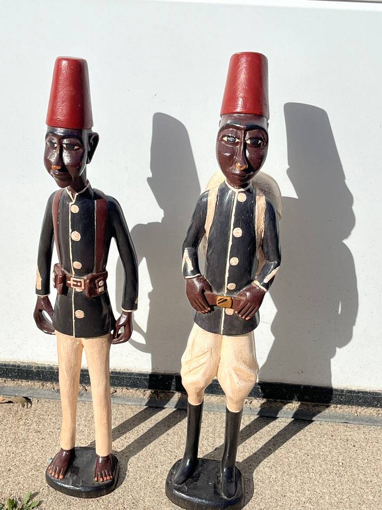 Vends lot de 2 statuettes tirailleurs sénégalais