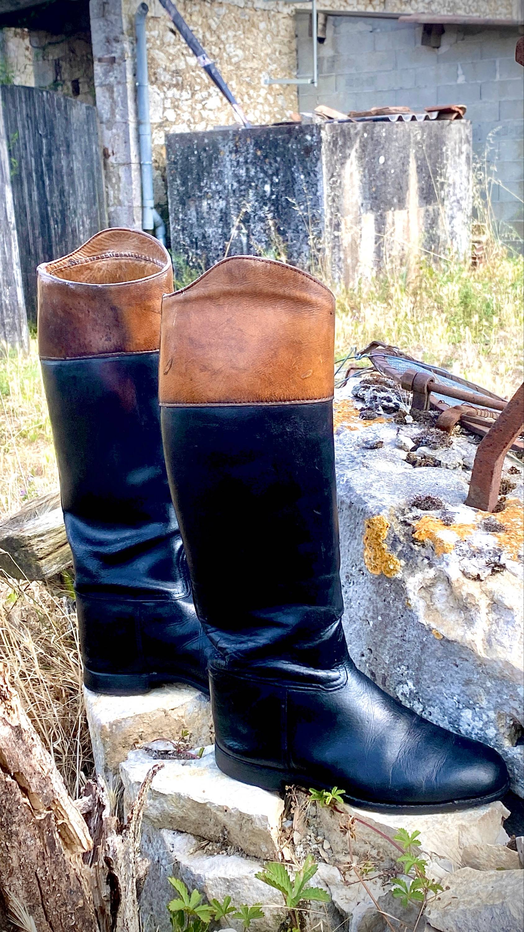Vends bottes d’équitation de chasse noires et caramel - Pointure 43