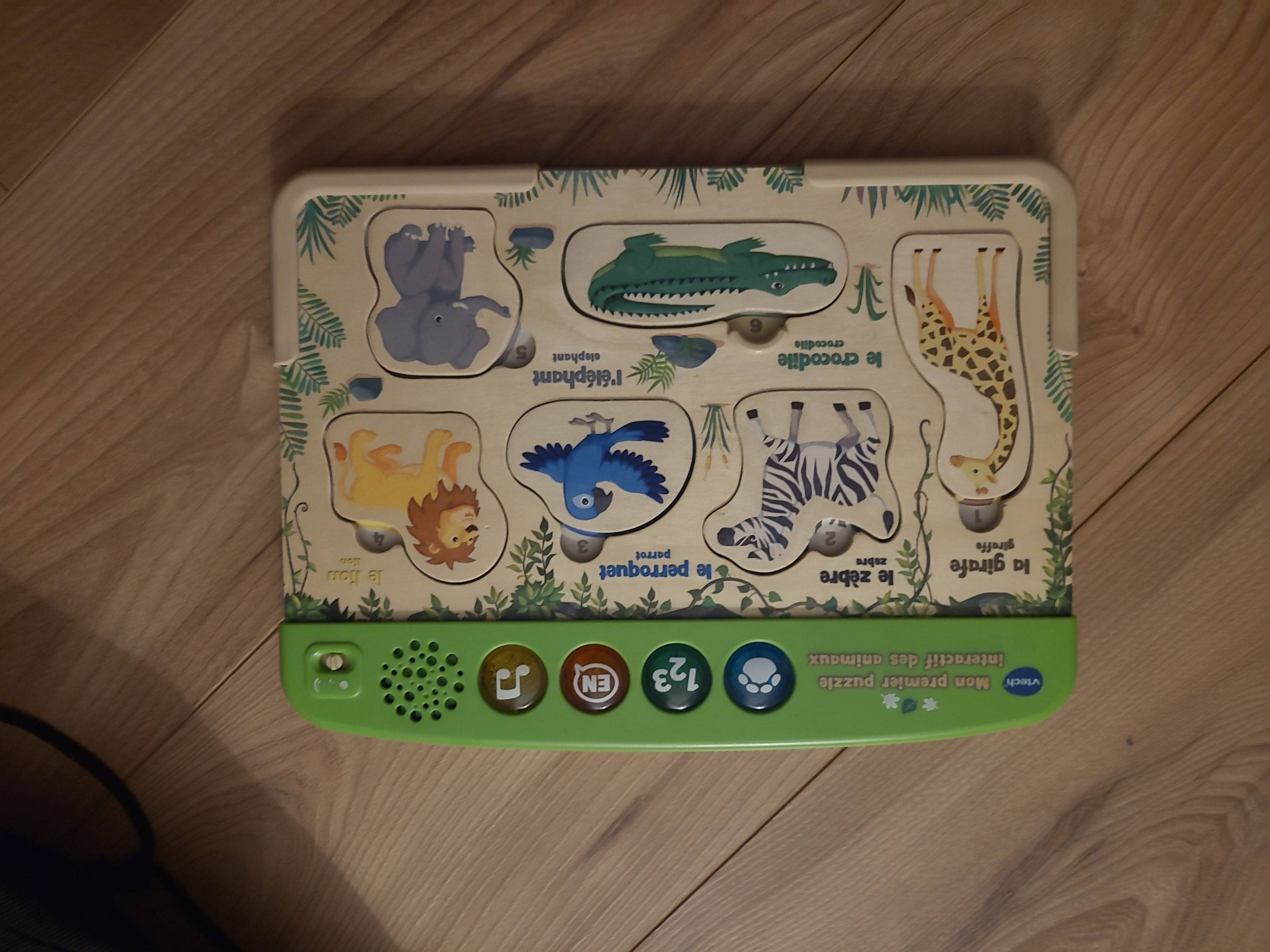 Vends puzzle Vetch français anglais