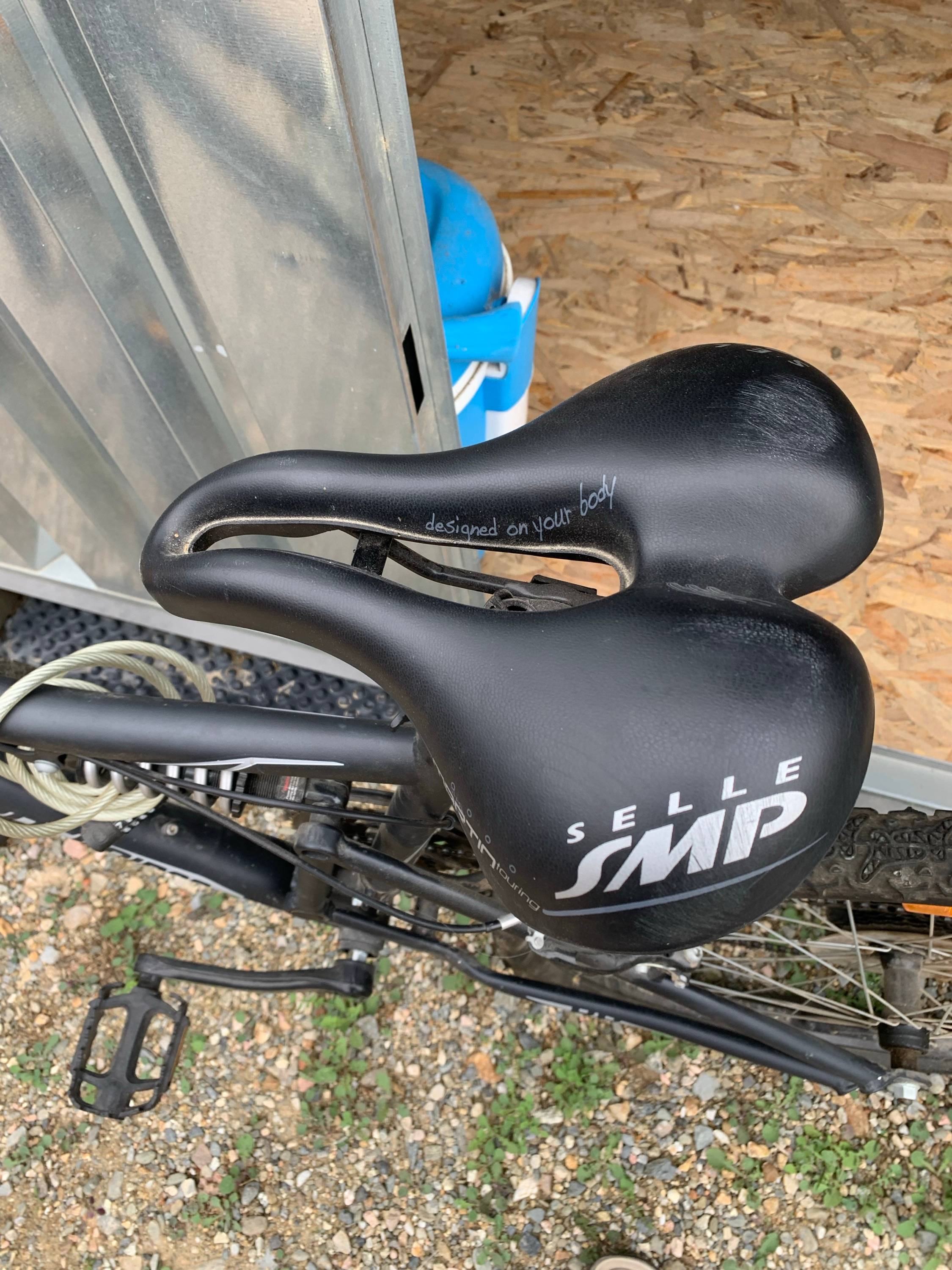 Vends 2 vélos homme et femme