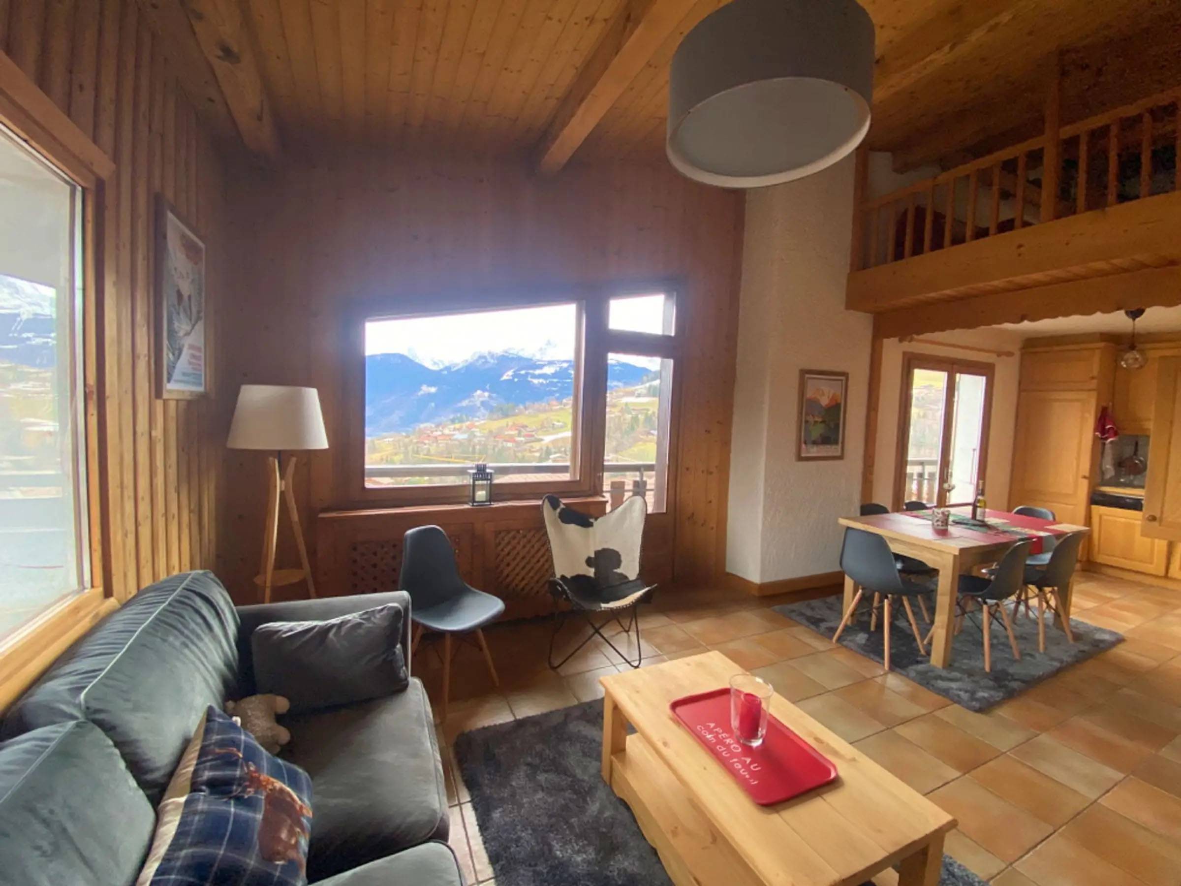 Loue appartement duplex 3 chambres vue Mont Blanc - 6 couchages - Combloux (74)