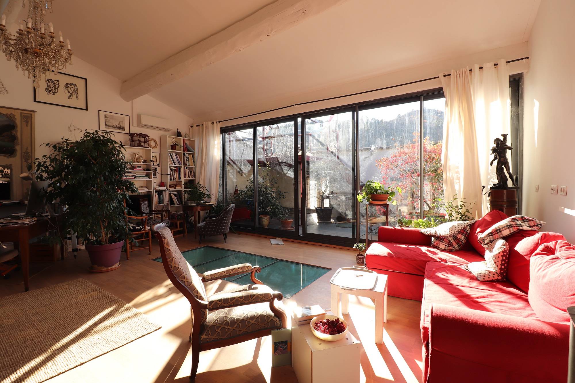 Vends loft 305m² espaces atypiques - appartement, salle d’exposition, atelier