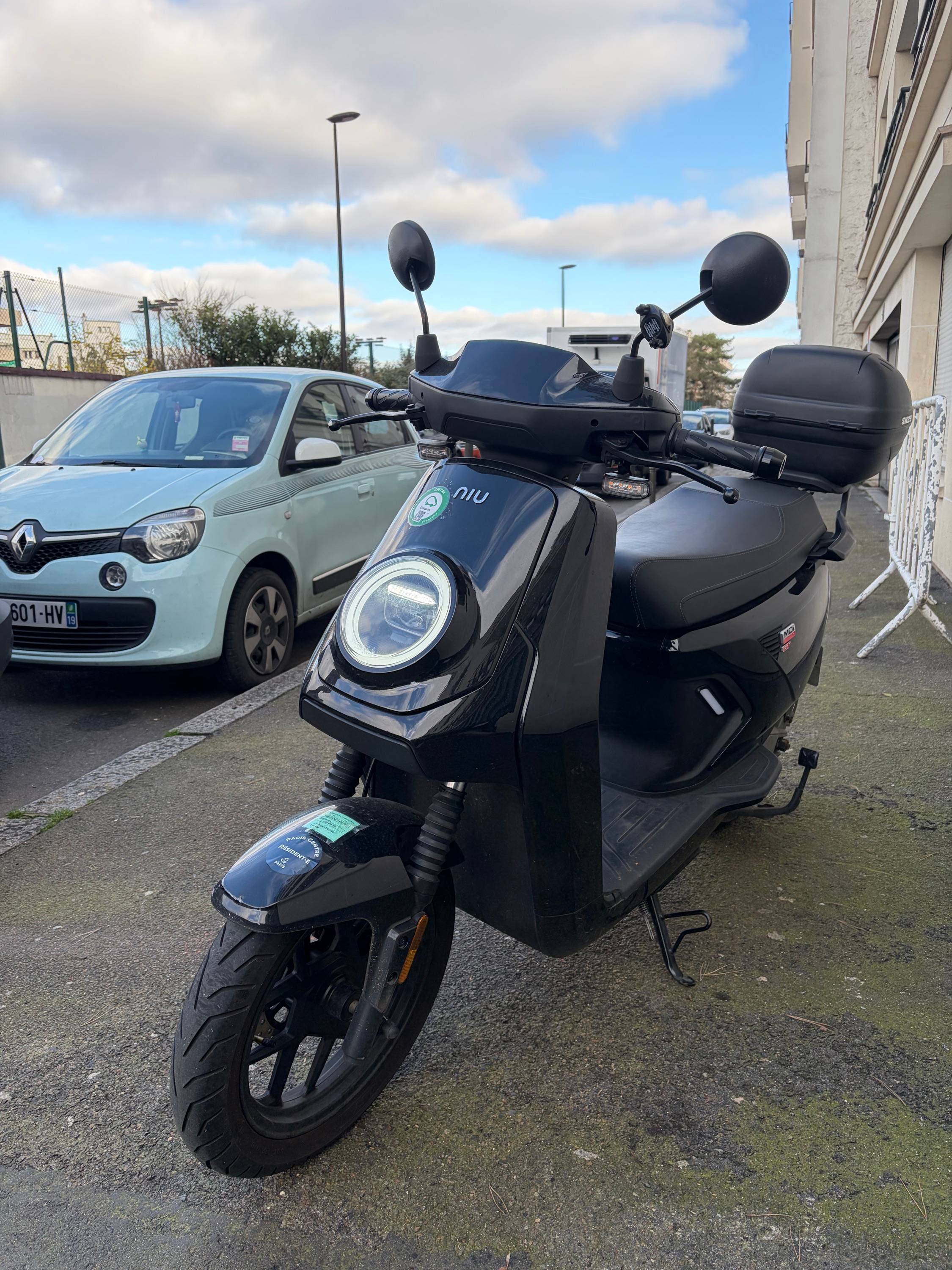 Vends scooter 125 électrique NIU, 2023, 4070km