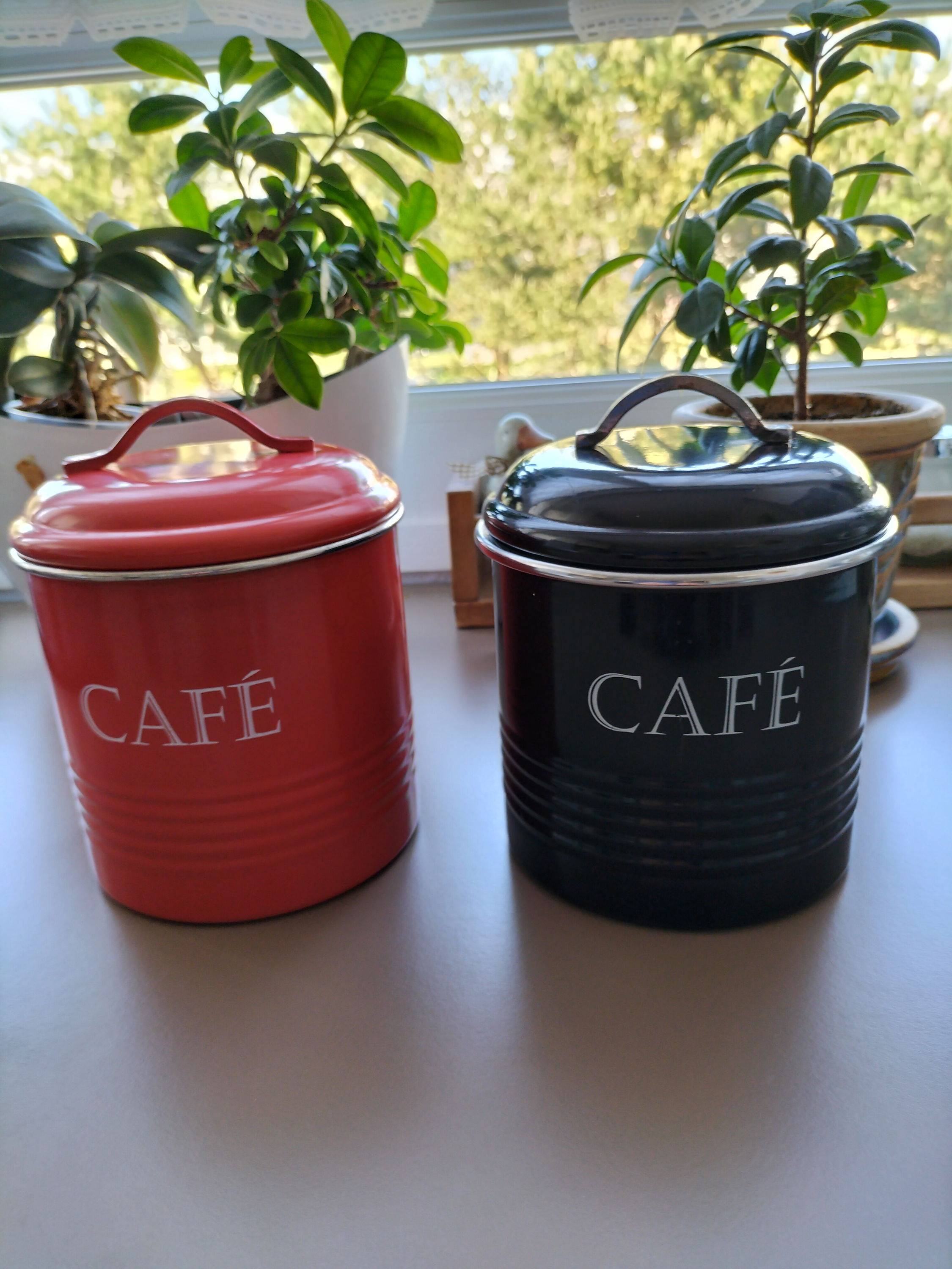Vends pots de rangement