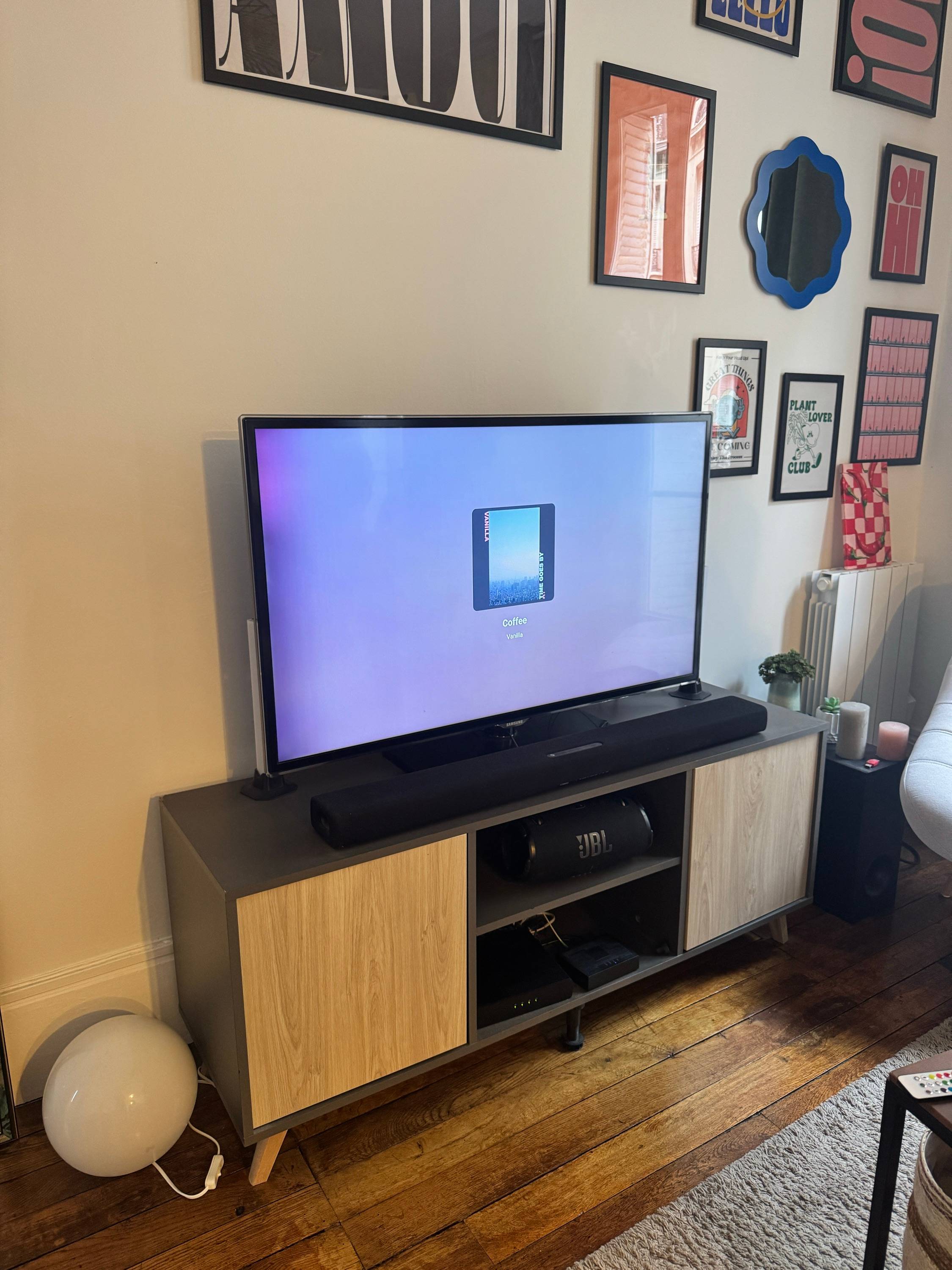 Vends TV Samsung 46" UE46ES5500